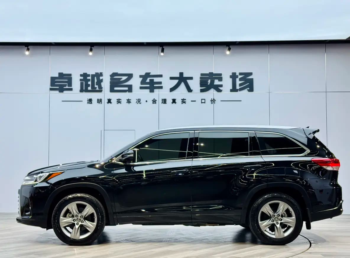 Toyota Highlander 2021 г. 80008 км. — фото 4