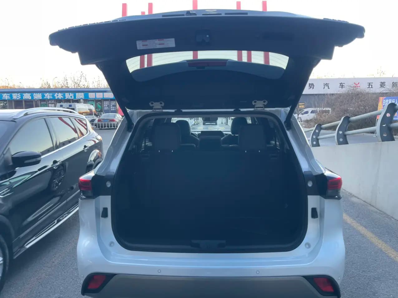 Toyota Highlander 2022 г. 40009 км. — фото 16