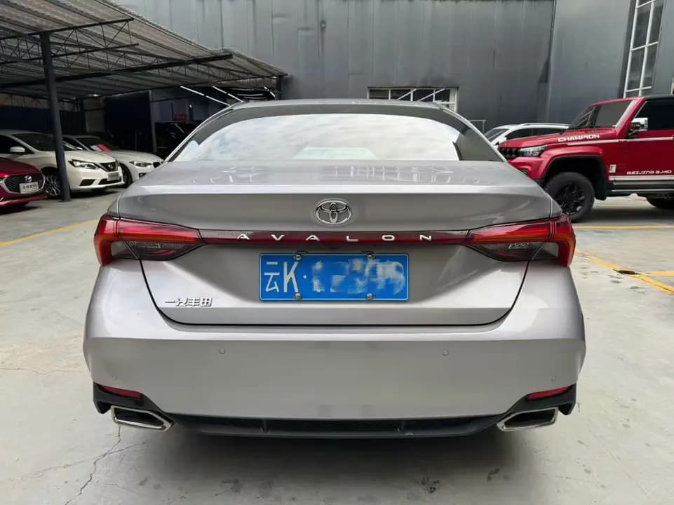 Toyota Avalon 2021 г. 35000 км. — фото 4