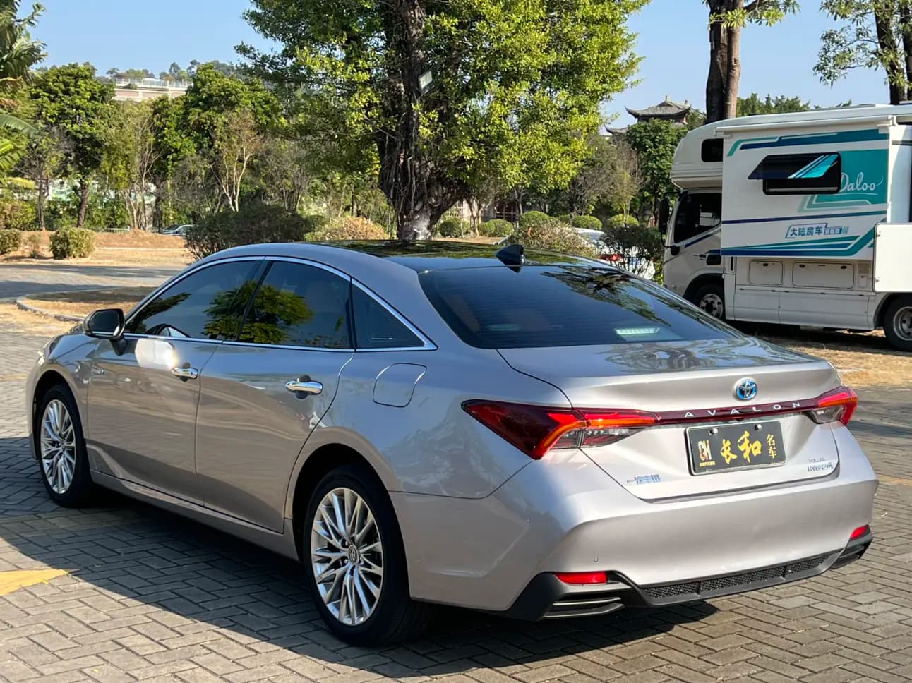Toyota Avalon 2022 г. 55000 км. — фото 5