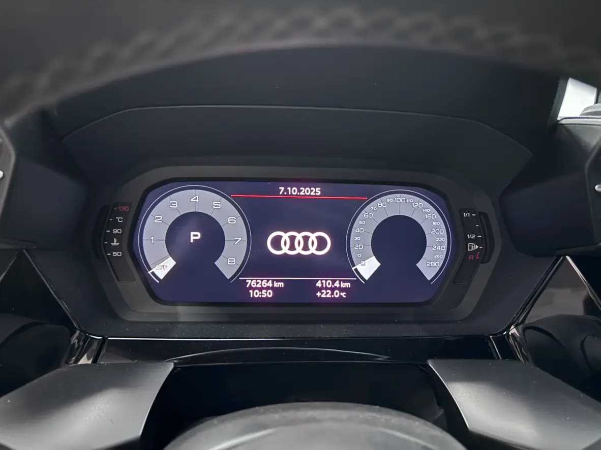 Audi A3 2024 г. 76042 км. — фото 8