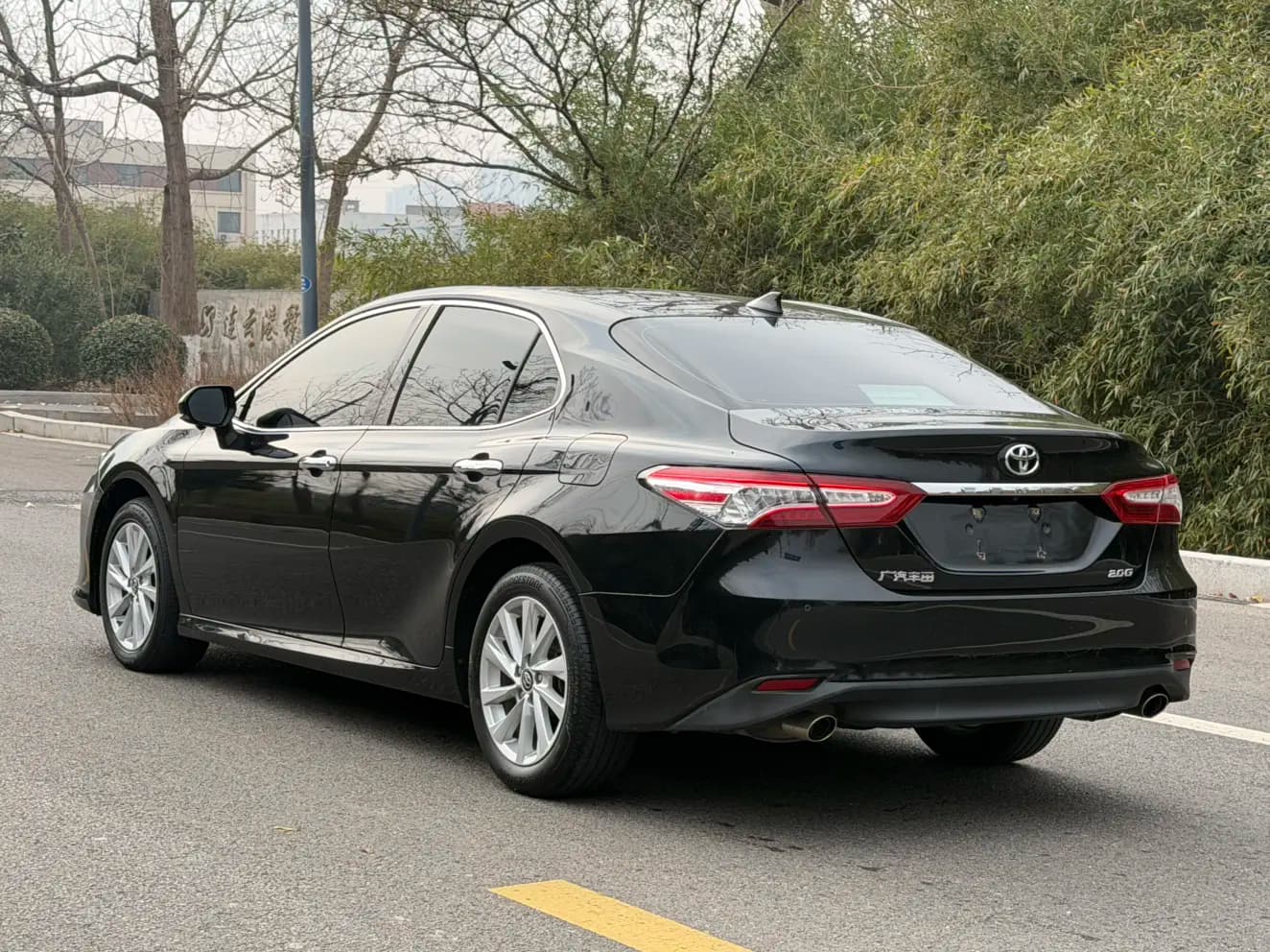 Toyota Camry 2021 г. 40083 км. — фото 4