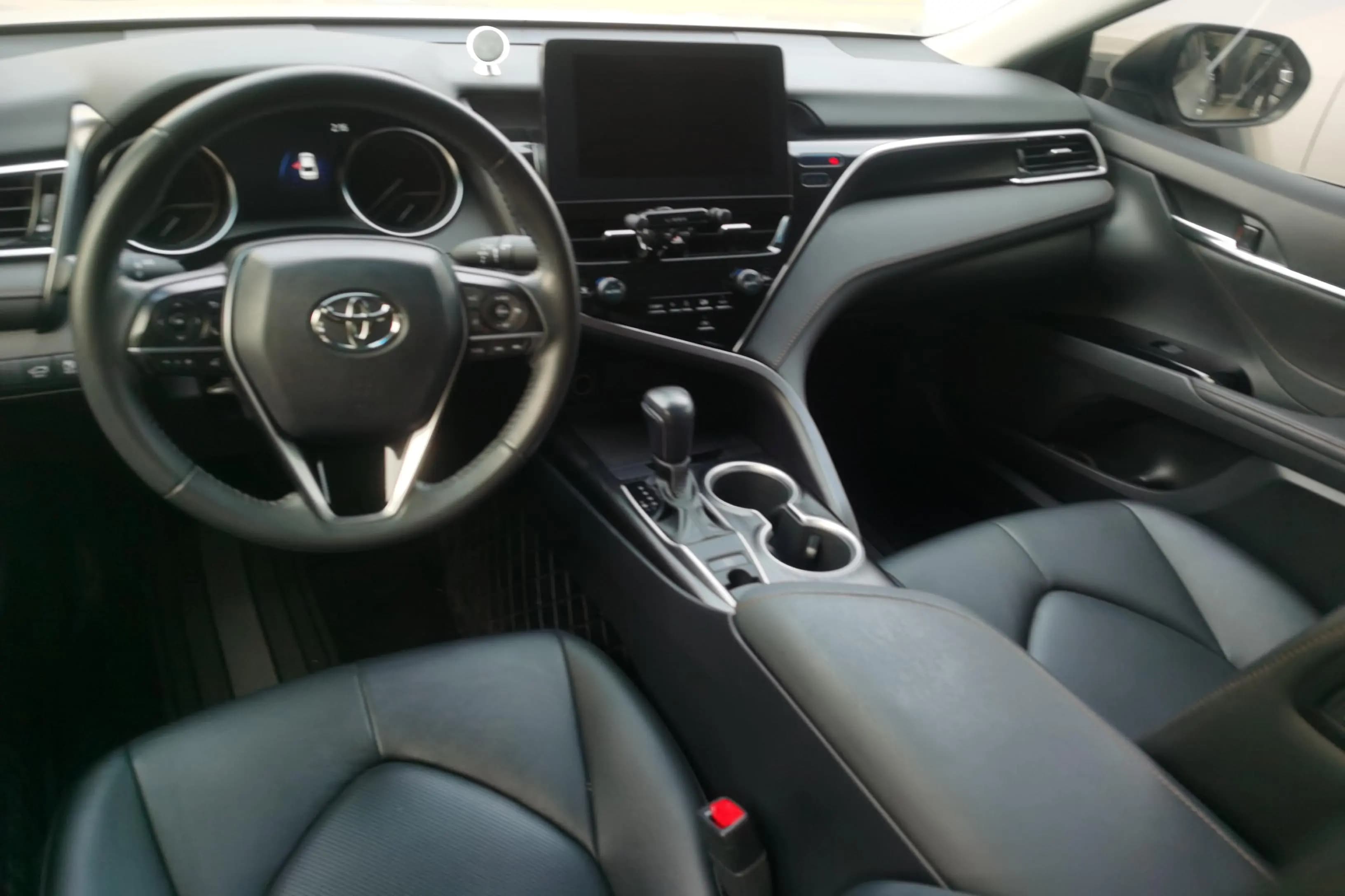 Toyota Camry 2021 г. 44884 км. — фото 15