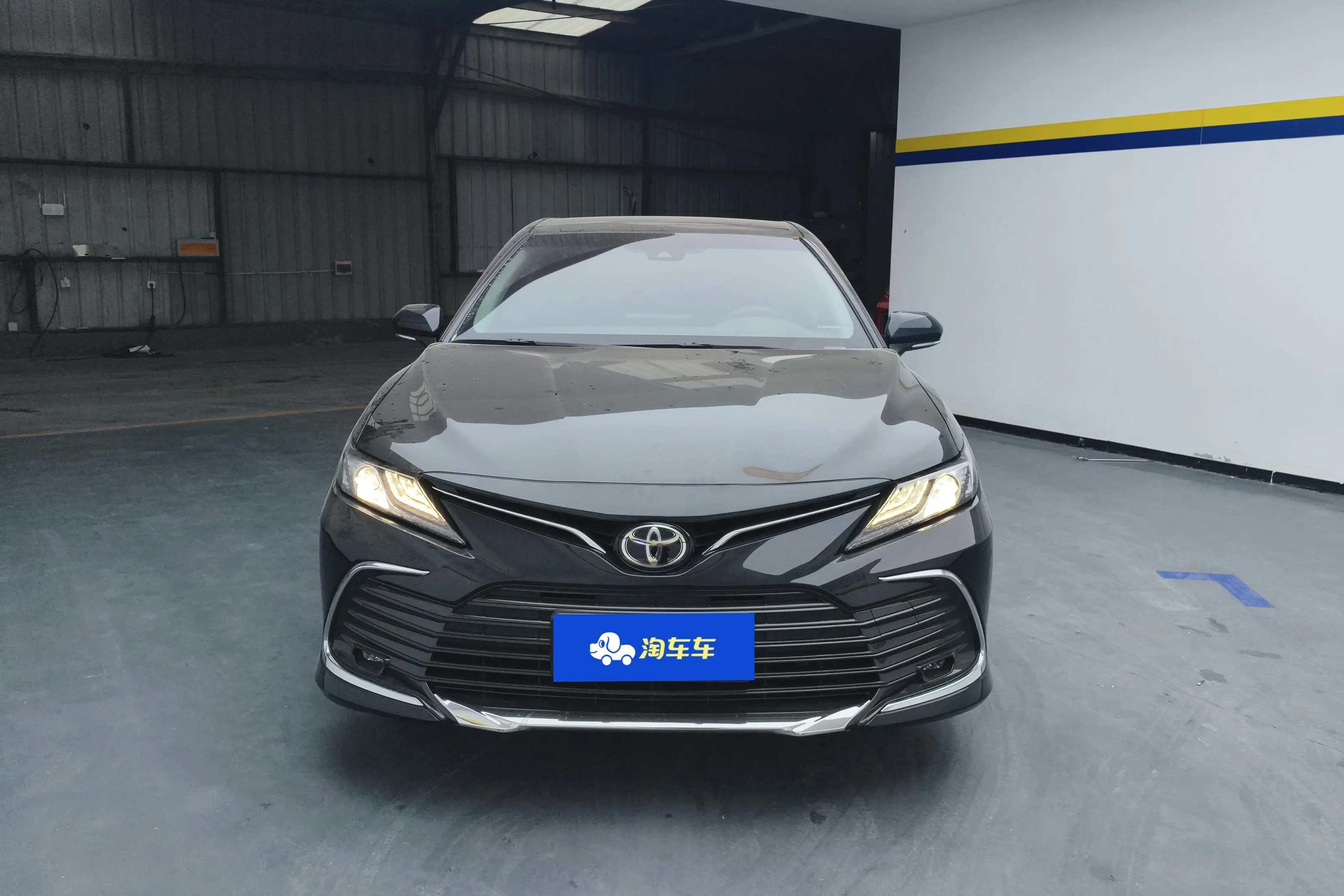 Toyota Camry 2024 г. 21285 км. — фото 2