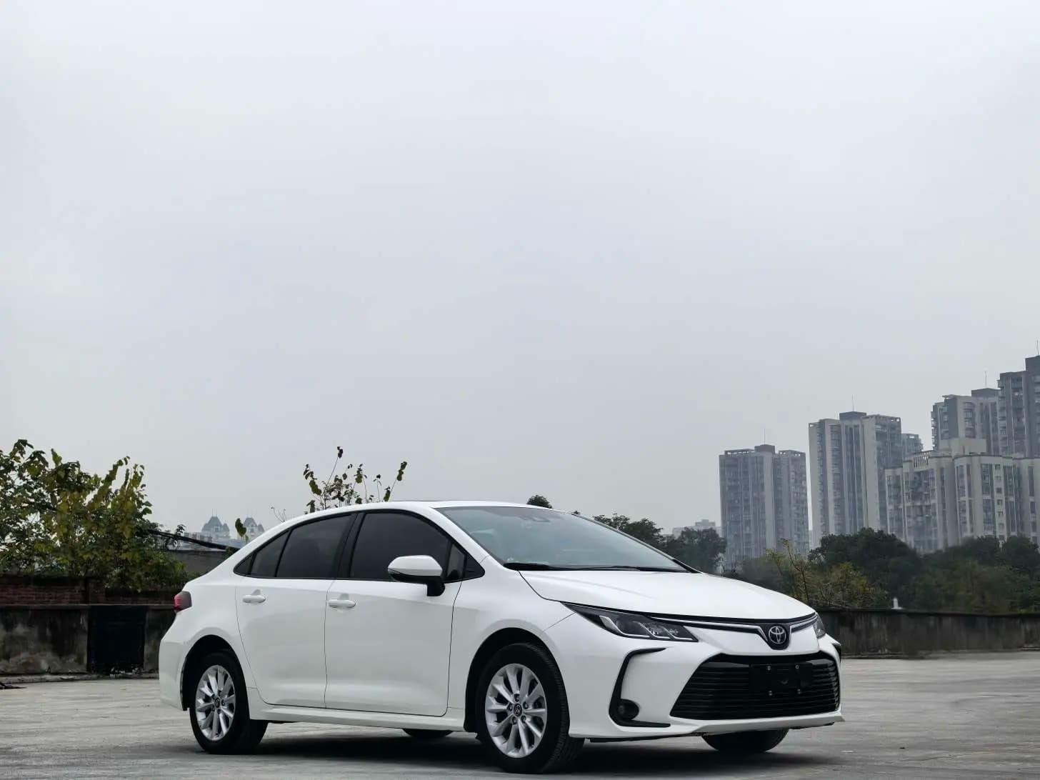 Toyota Corolla 2023 г. 50319 км. — фото 3