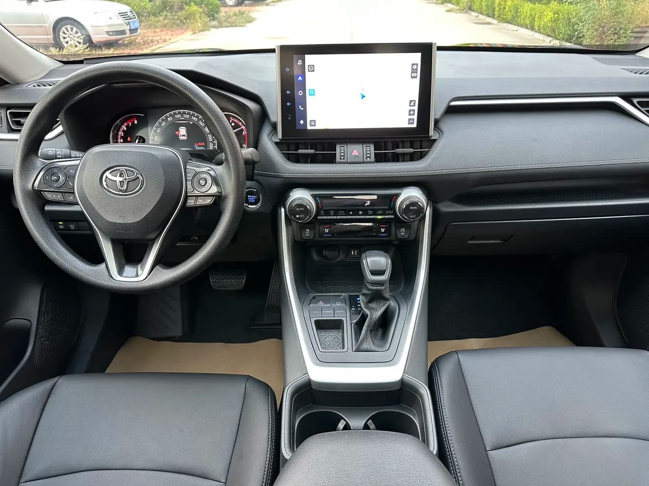 Toyota RAV4 2022 г. 43032 км. — фото 9