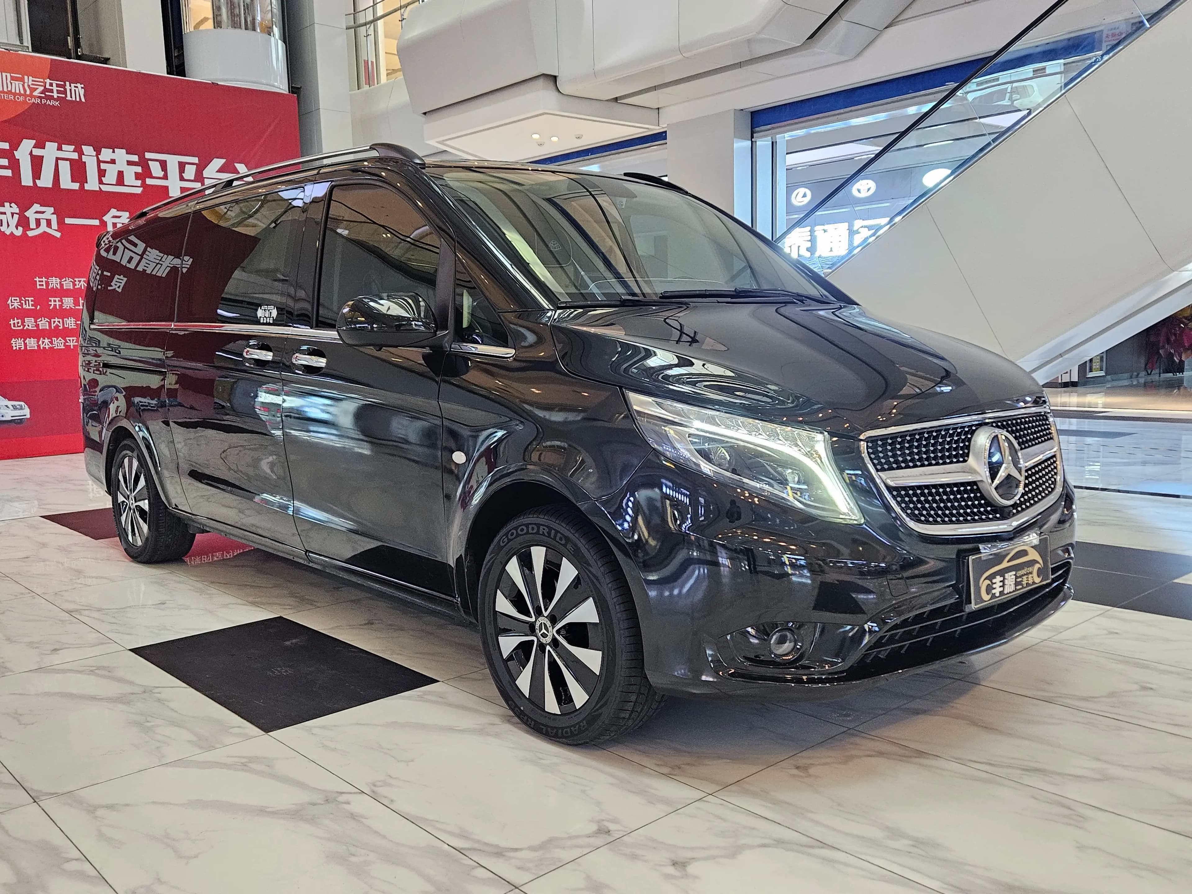 Mercedes-Benz Vito 2021 г. 86000 км. — фото 3