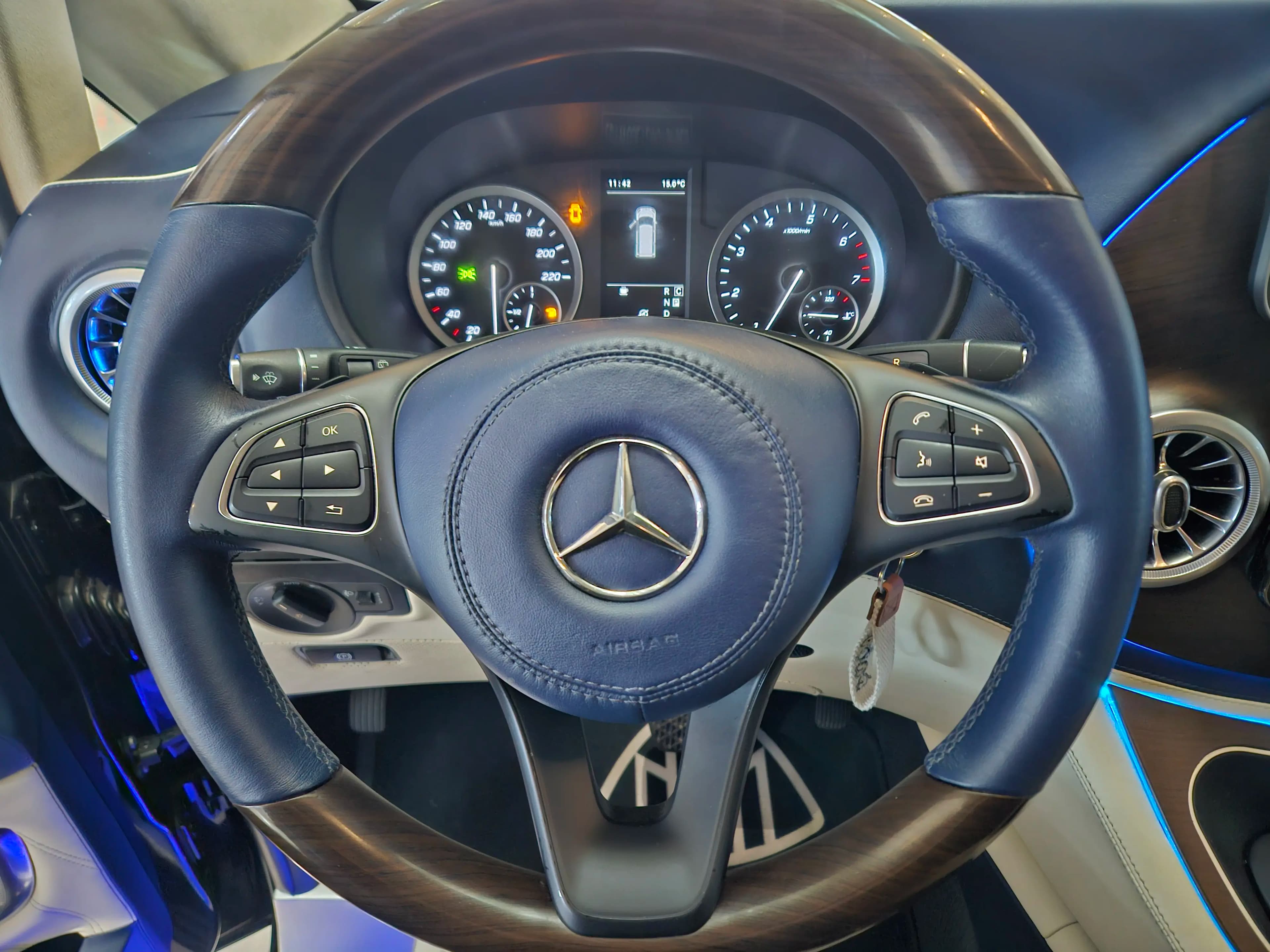 Mercedes-Benz Vito 2021 г. 86000 км. — фото 22