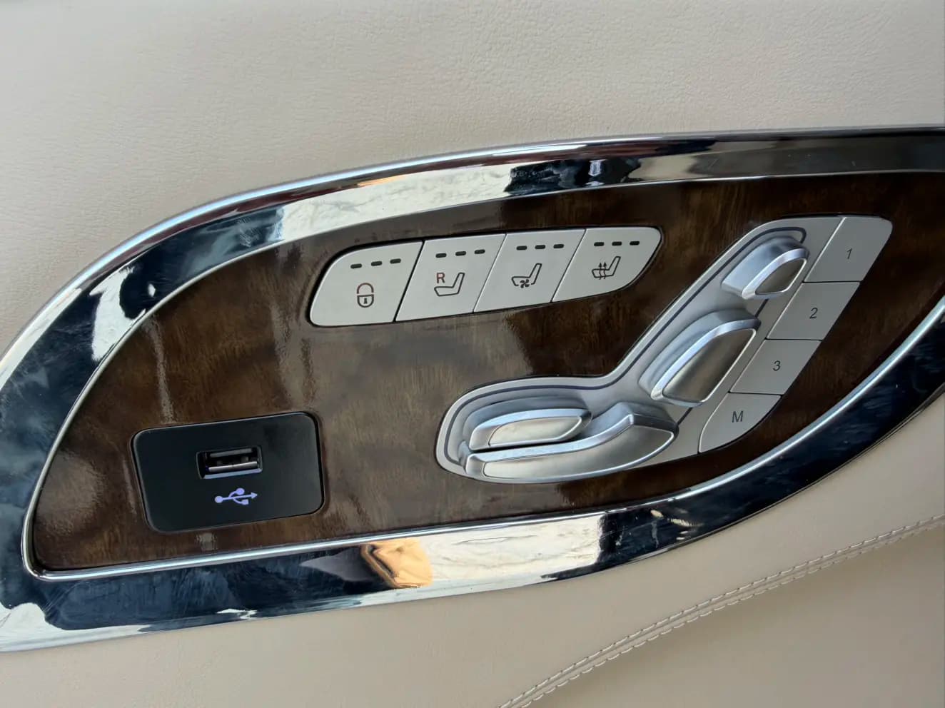 Mercedes-Benz Vito 2021 г. 9000 км. — фото 12