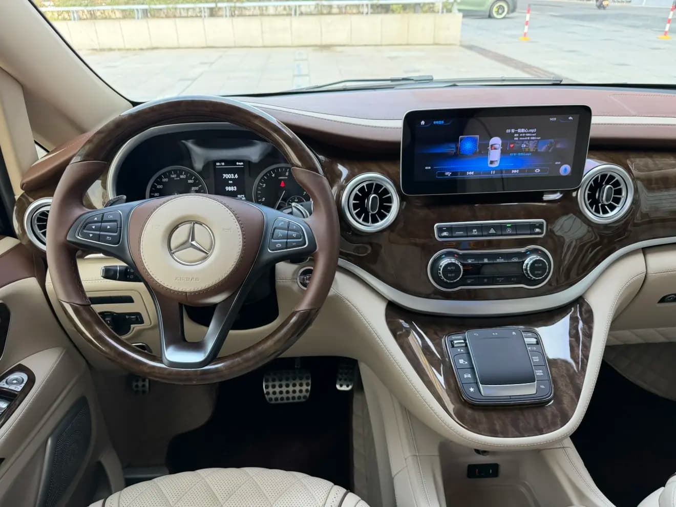 Mercedes-Benz Vito 2021 г. 9000 км. — фото 20