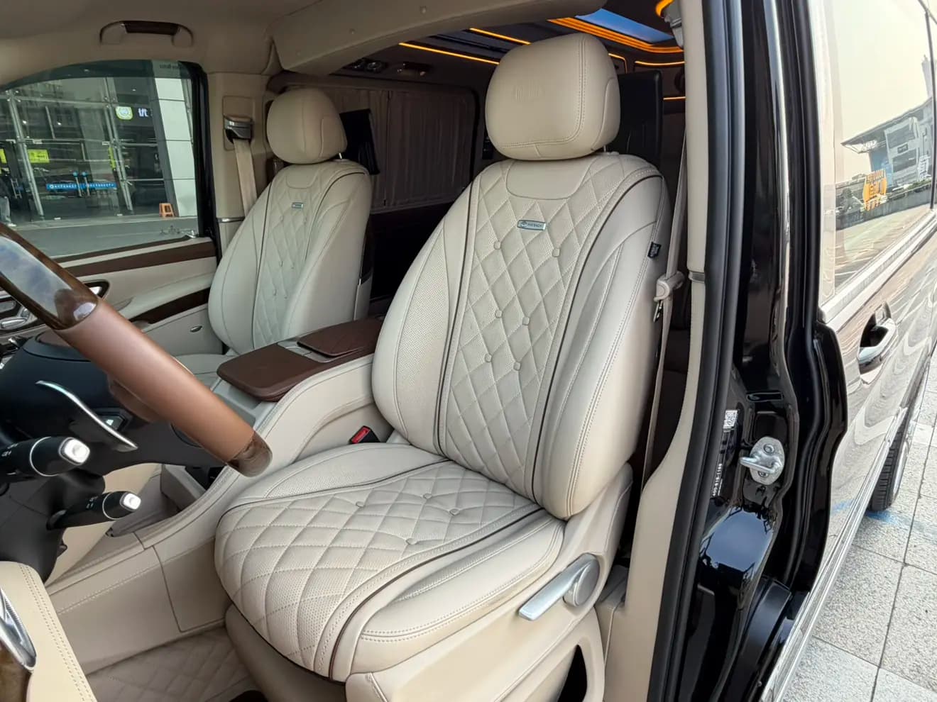 Mercedes-Benz Vito 2021 г. 9000 км. — фото 23