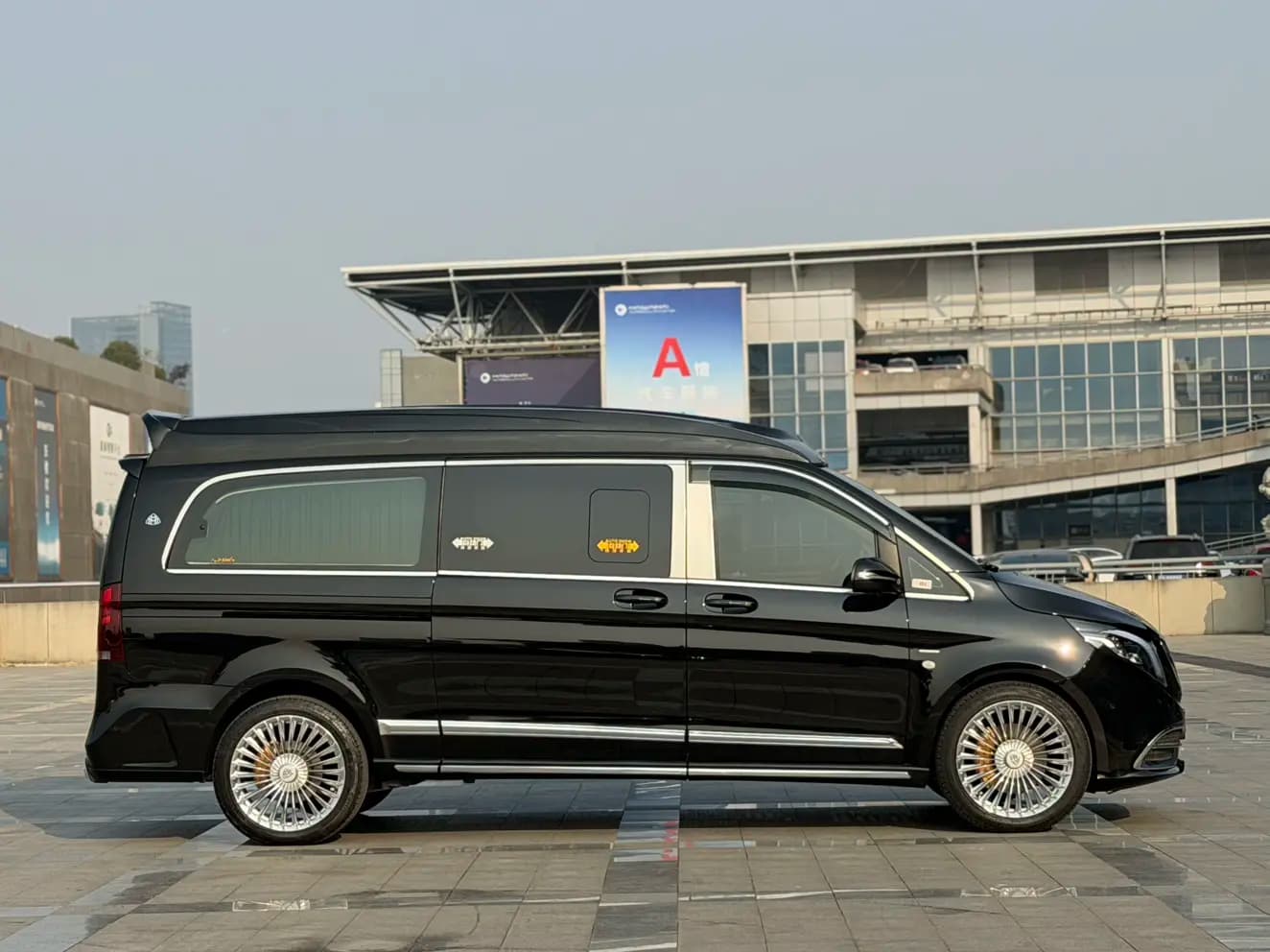 Mercedes-Benz Vito 2021 г. 9000 км. — фото 8