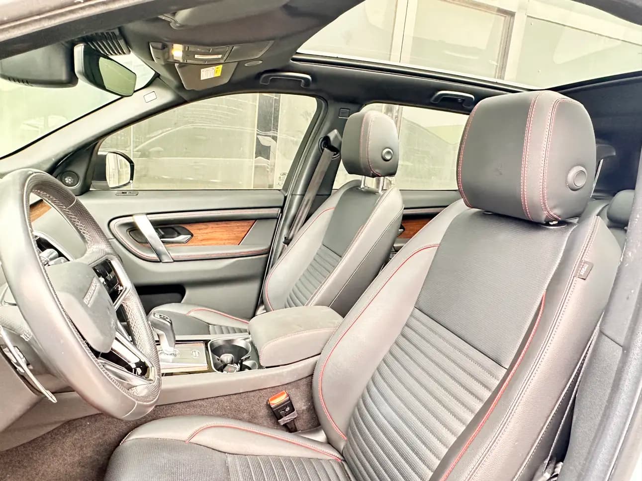 Land Rover Discover Sports 2022 г. 77032 км. — фото 24