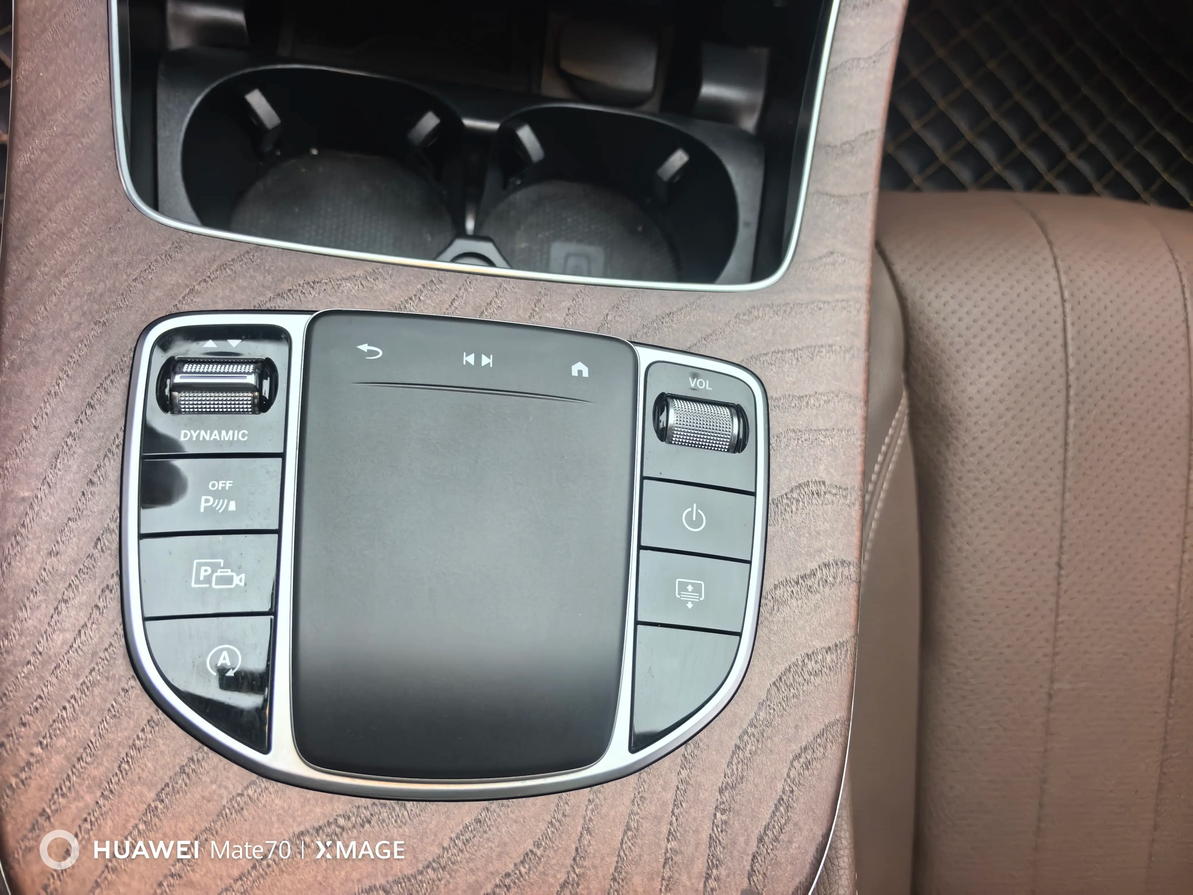 Mercedes-Benz E-Class 2023 г. 55065 км. — фото 17