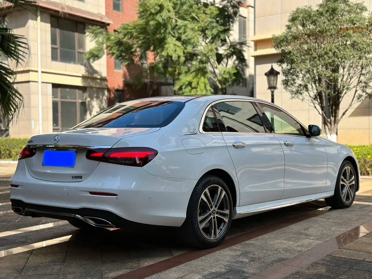 Mercedes-Benz E-Class 2023 г. 33064 км. — фото 6