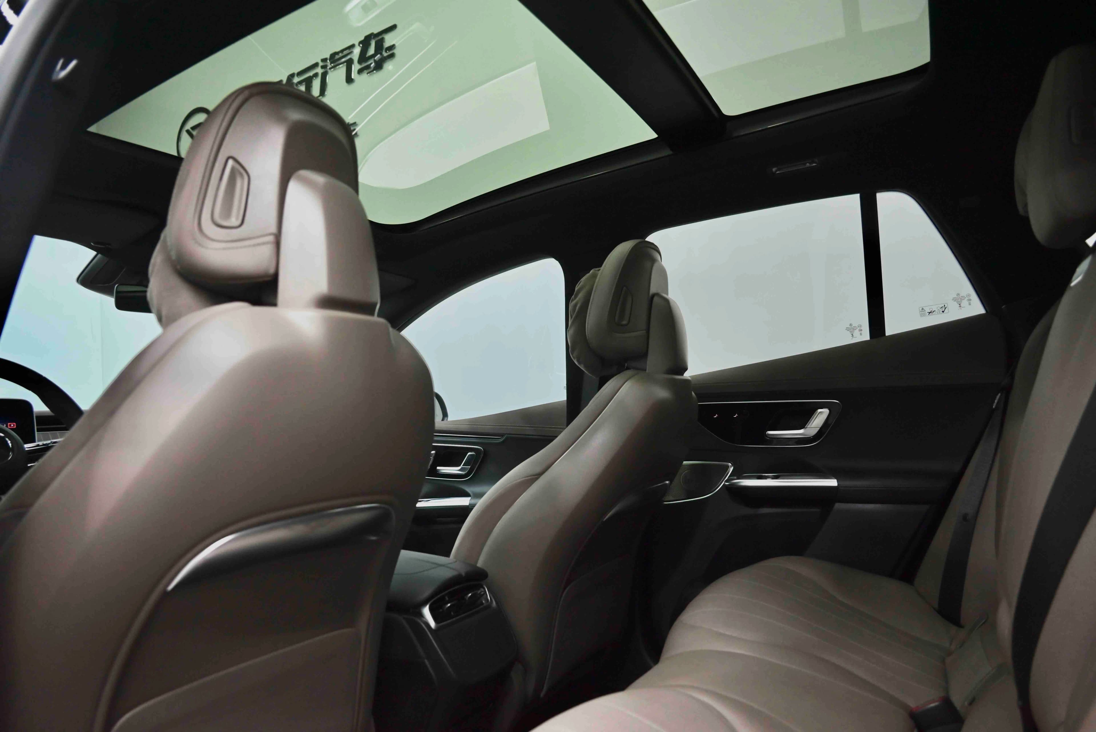 Mercedes-Benz EQE SUV 2024 г. 46628 км. — фото 36
