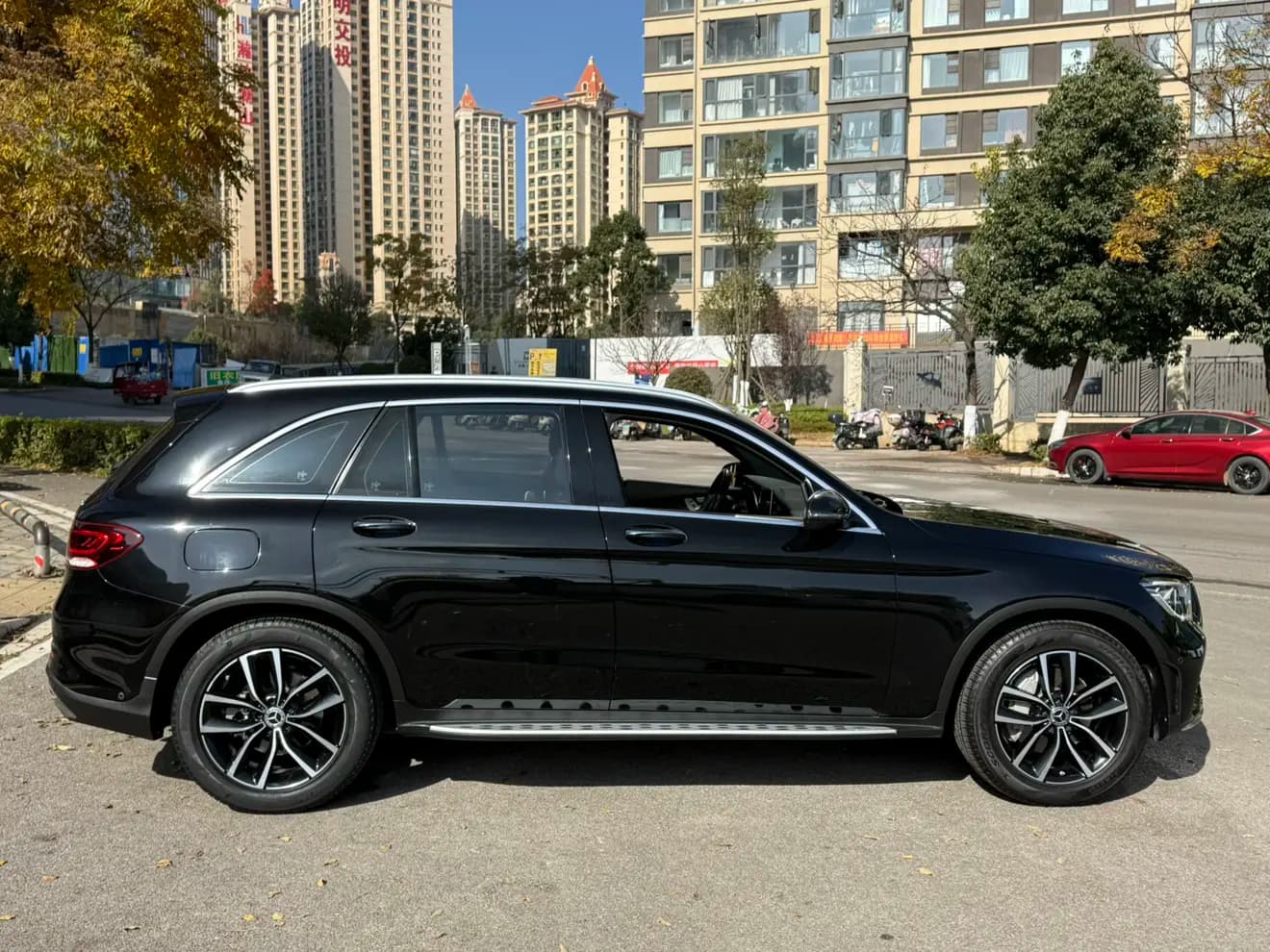 Mercedes-Benz GLC 2021 г. 73119 км. — фото 8