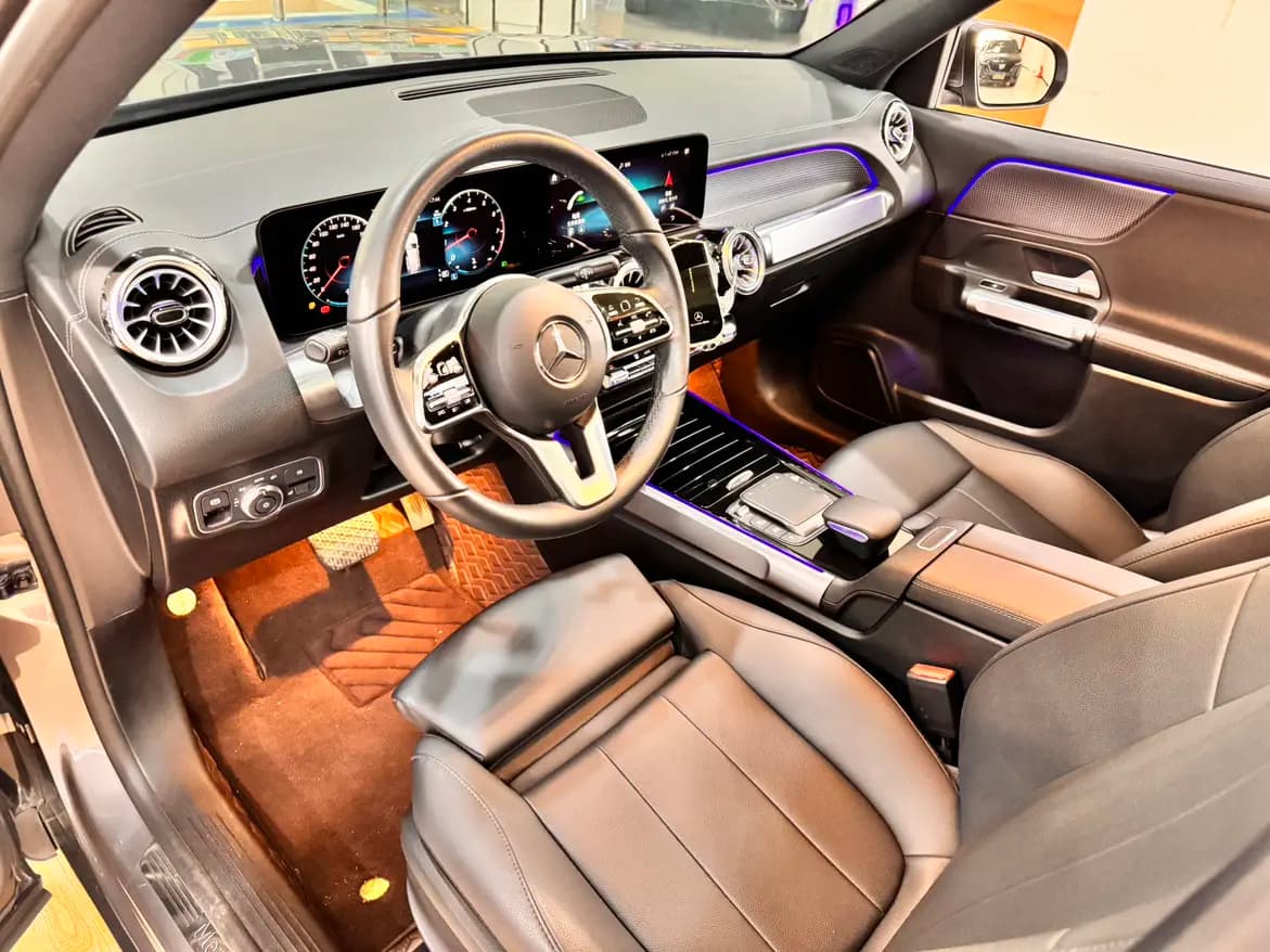 Mercedes-Benz GLB 2023 г. 50113 км. — фото 11