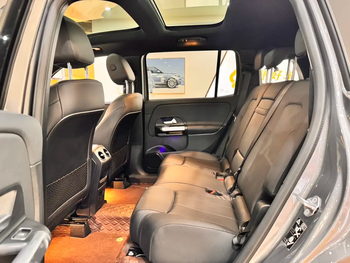 Mercedes-Benz GLB 2023 г. 50113 км. — фото 19