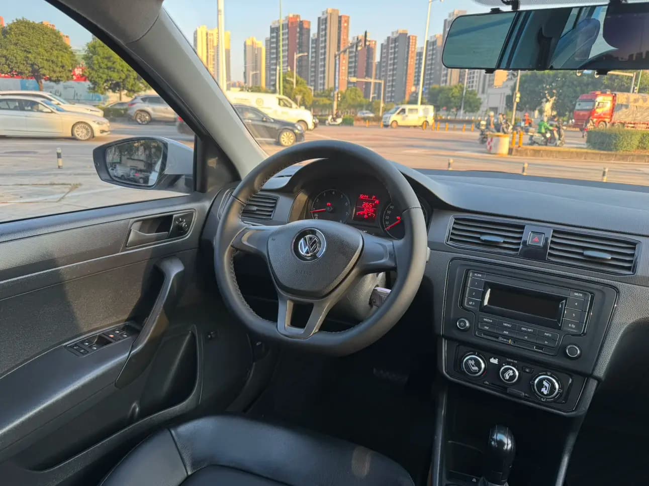 Volkswagen Santana 2021 г. 77102 км. — фото 11