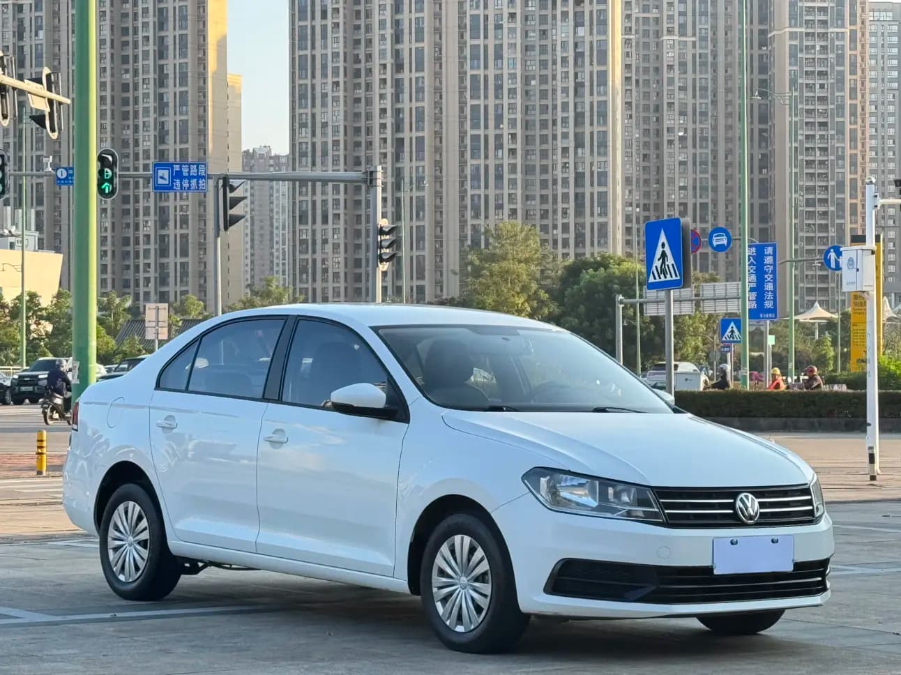 Volkswagen Santana 2021 г. 77102 км. — фото 3