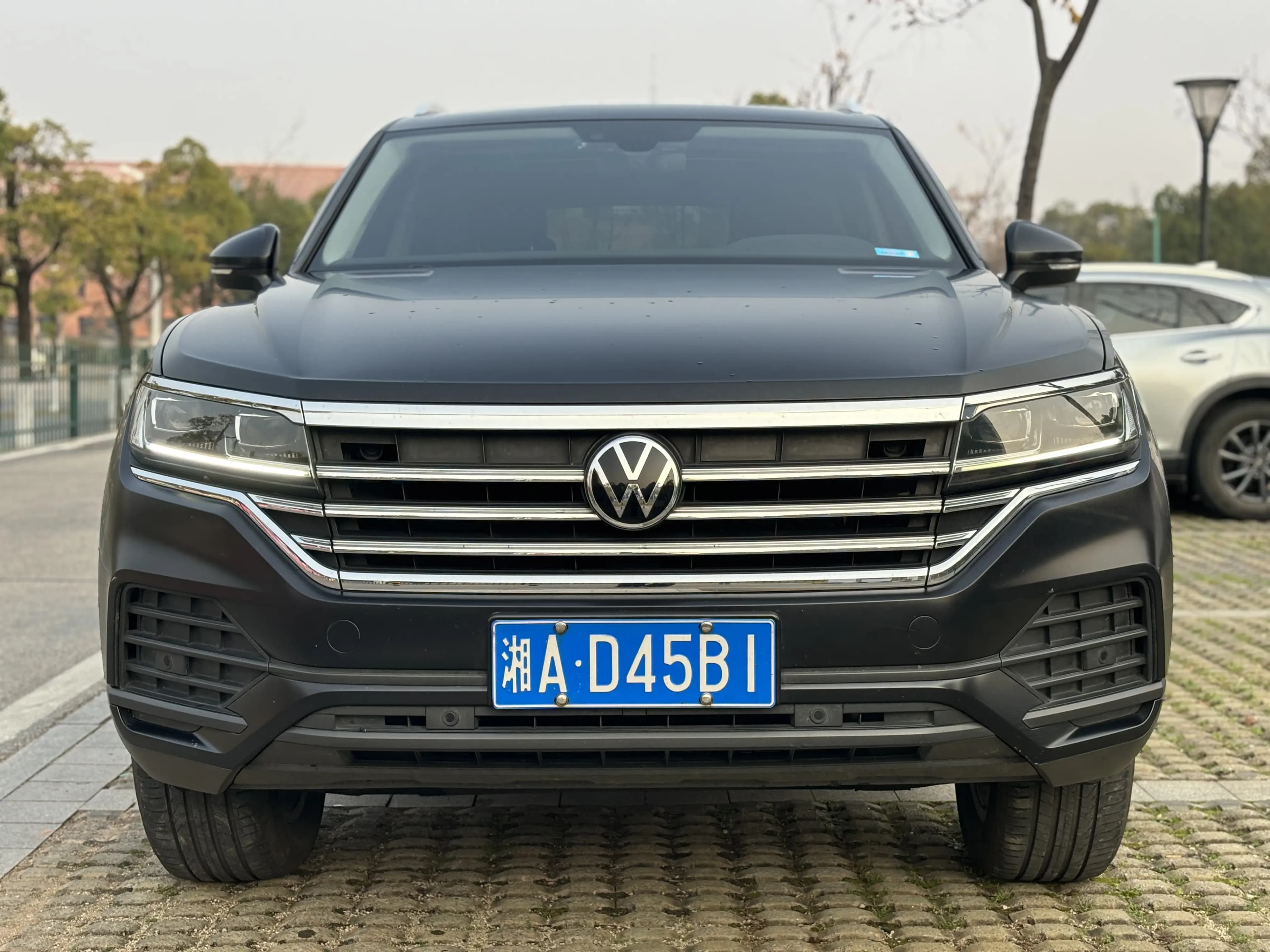 Volkswagen Touareg 2021 г. 60094 км. — фото 2