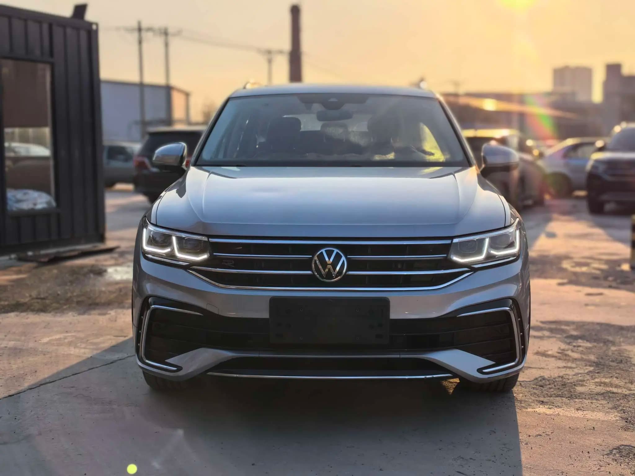 Volkswagen Tiguan L 2021 г. 5506 км. — фото 2