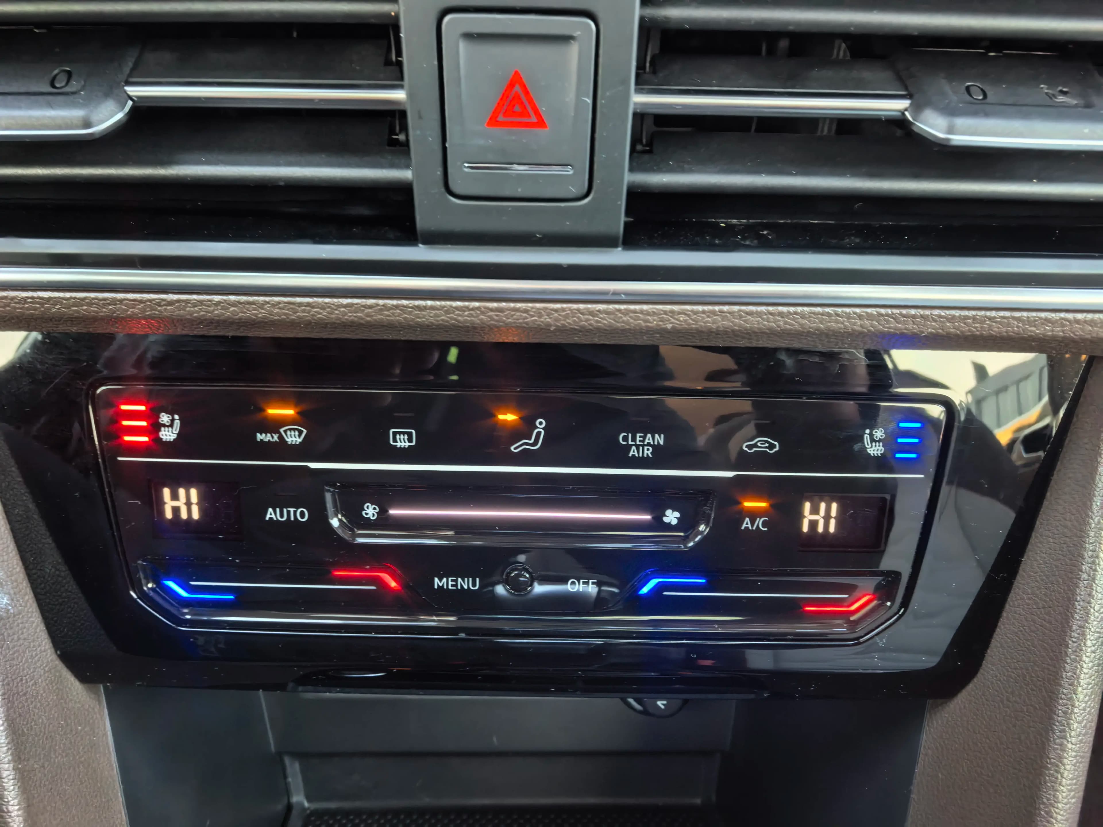 Volkswagen Tiguan L 2021 г. 5506 км. — фото 12