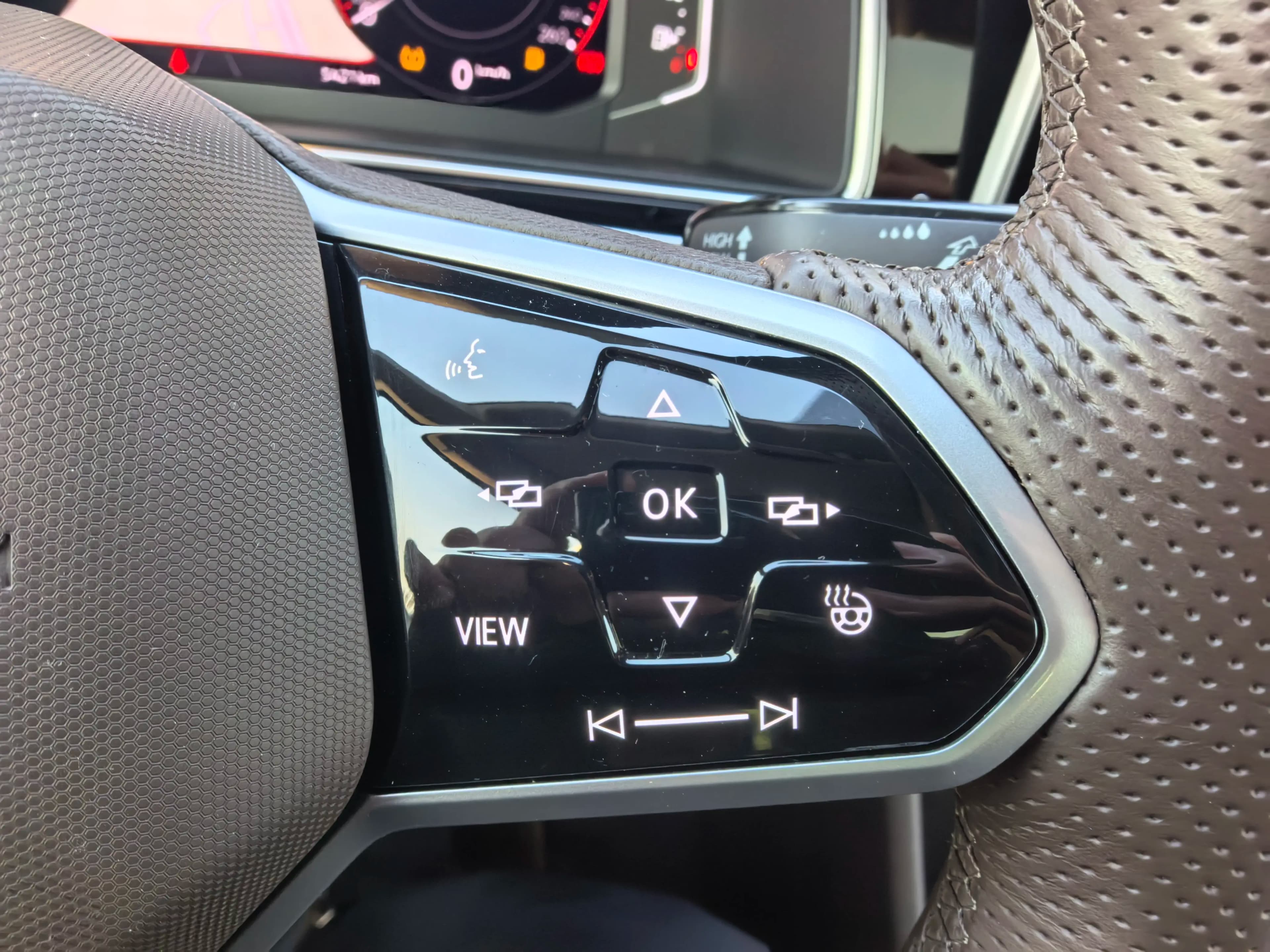 Volkswagen Tiguan L 2021 г. 5506 км. — фото 13