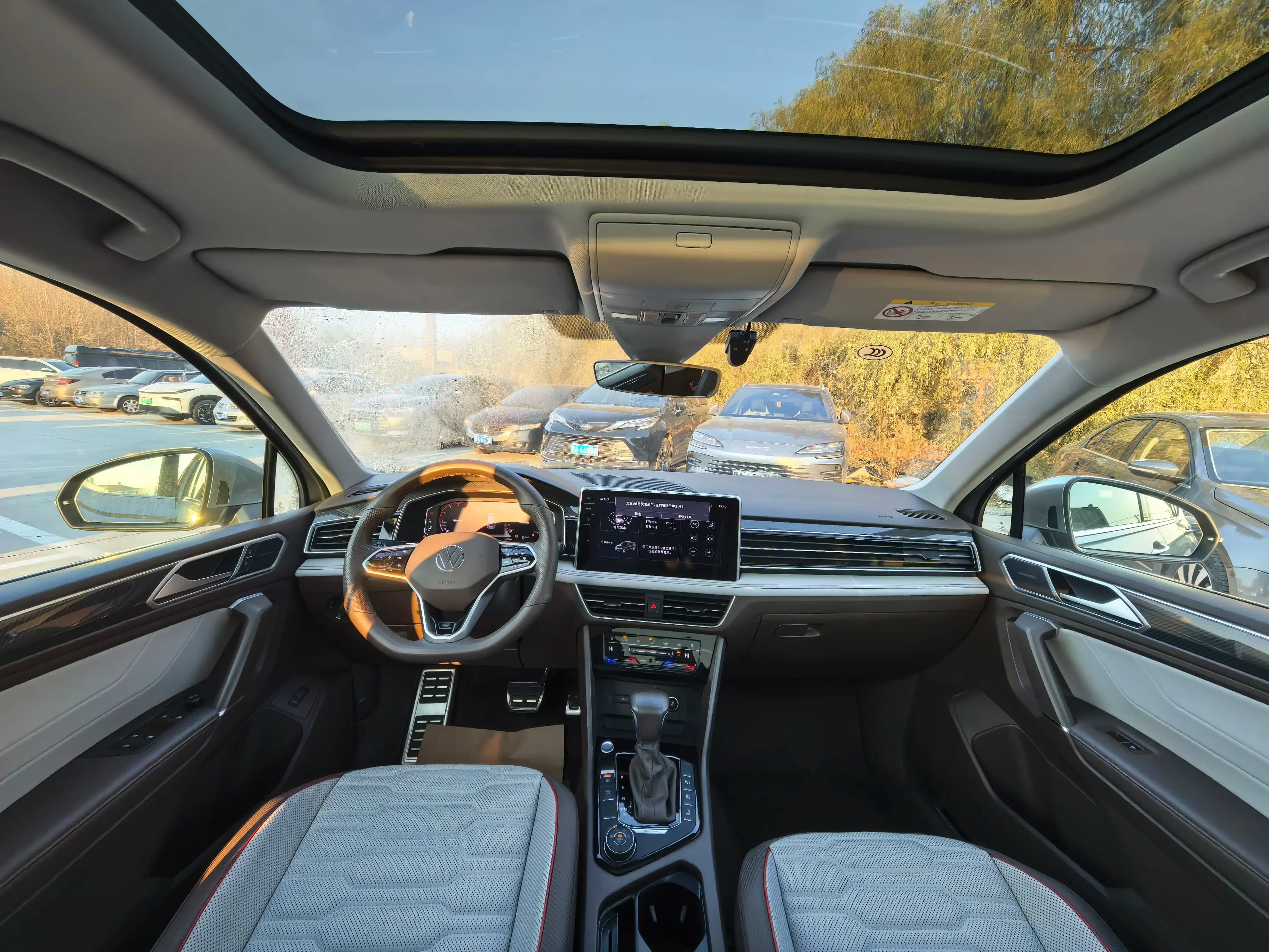 Volkswagen Tiguan L 2021 г. 5506 км. — фото 17