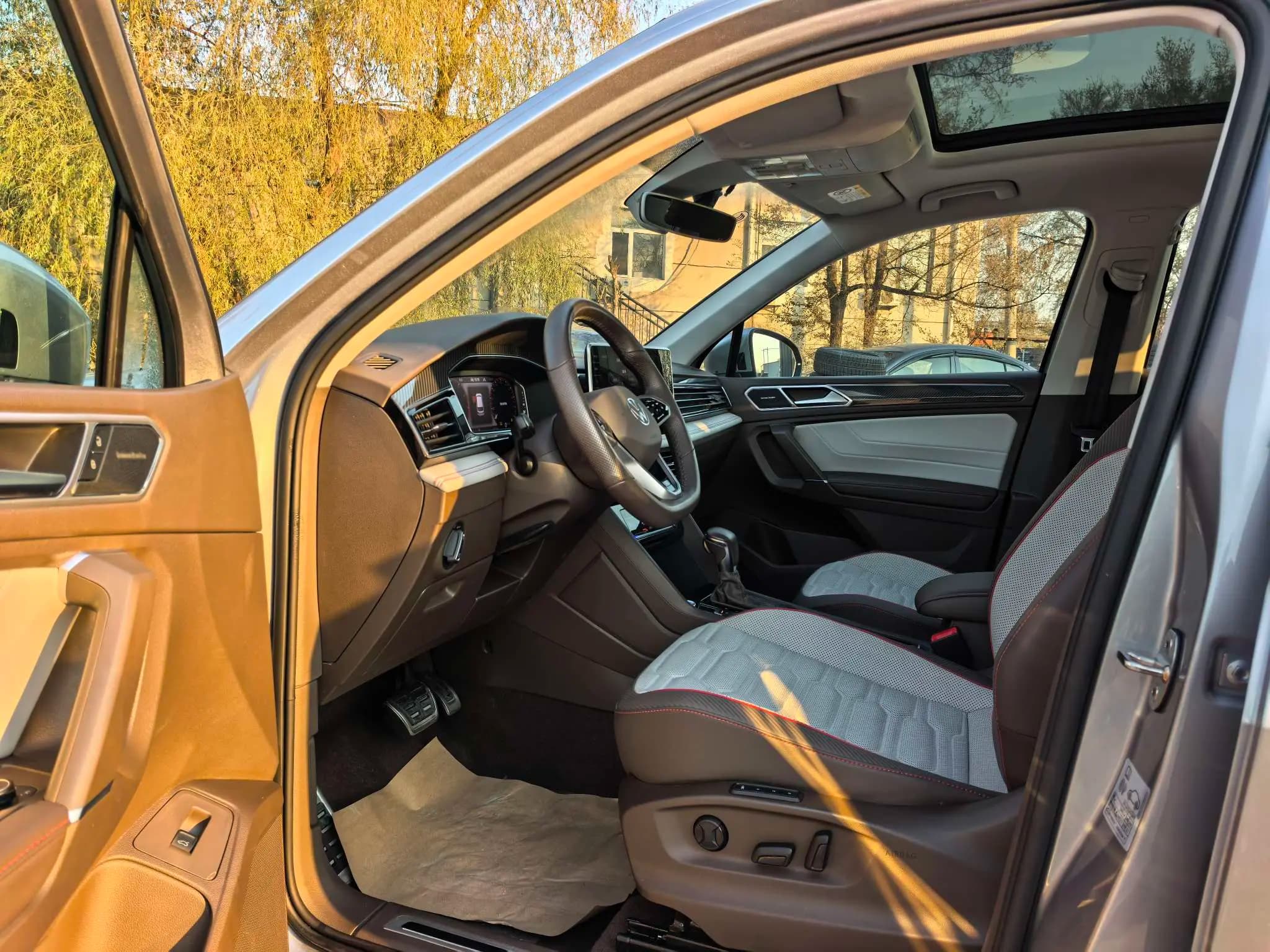 Volkswagen Tiguan L 2021 г. 5506 км. — фото 22