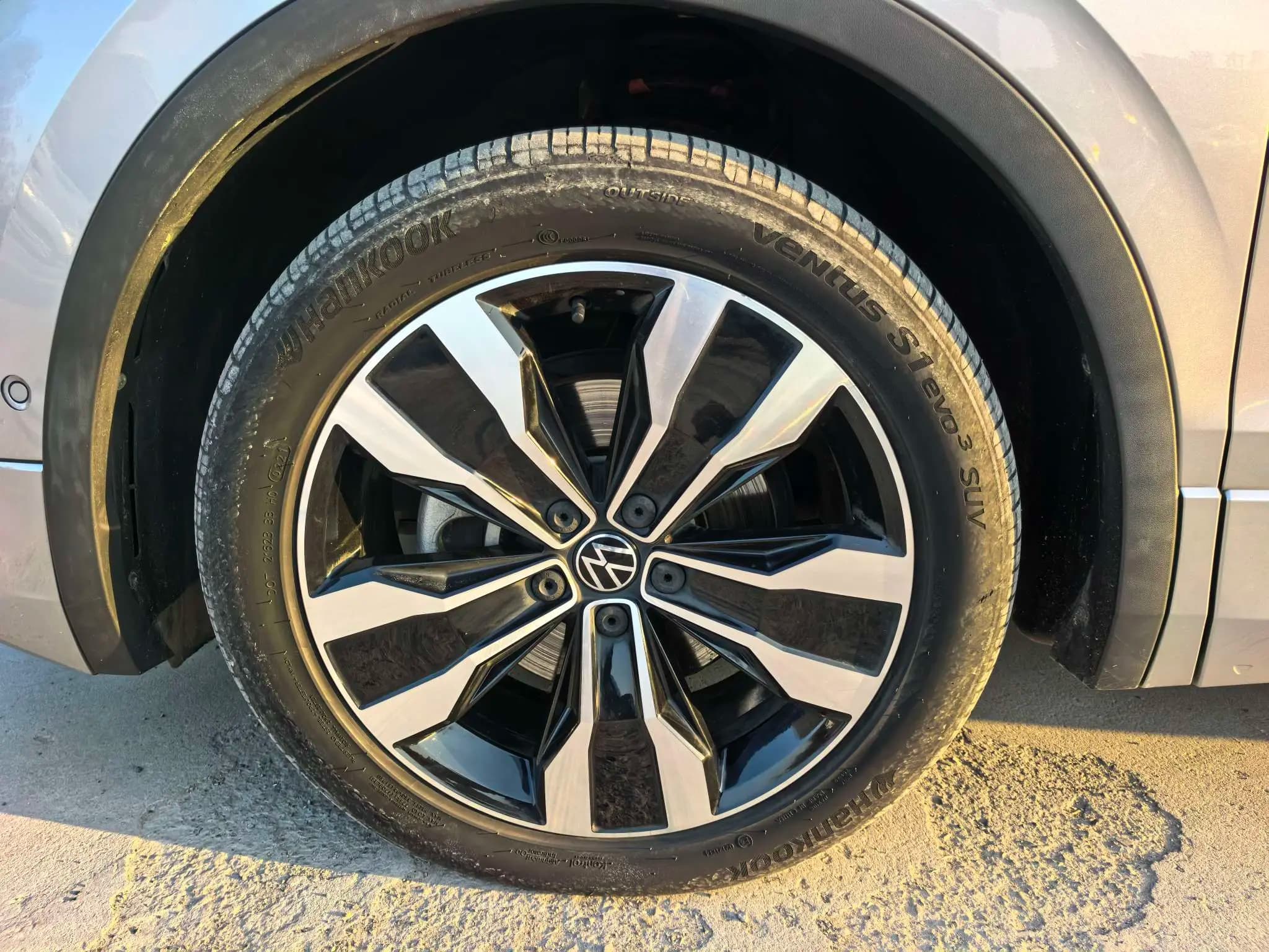 Volkswagen Tiguan L 2021 г. 5506 км. — фото 8