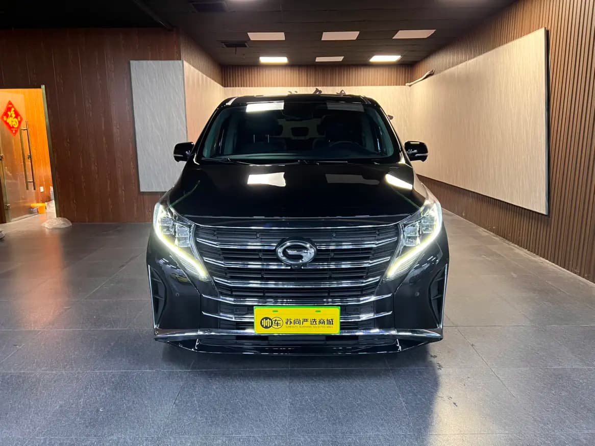GAC Trumpchi M8 2022 г. 67138 км. — фото 2