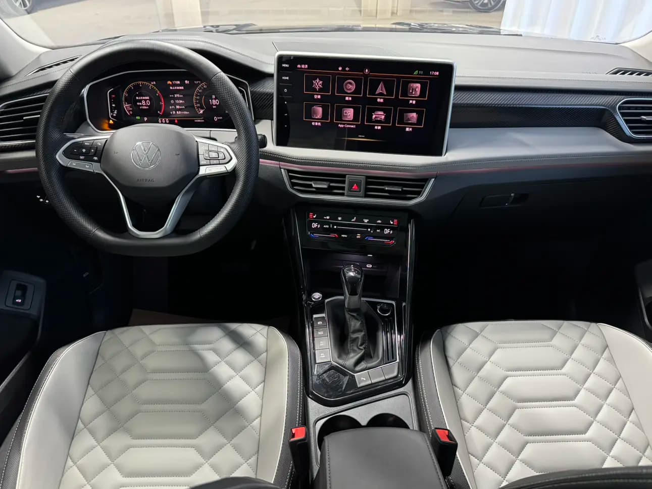 Volkswagen Tayron 2022 г. 44090 км. — фото 16