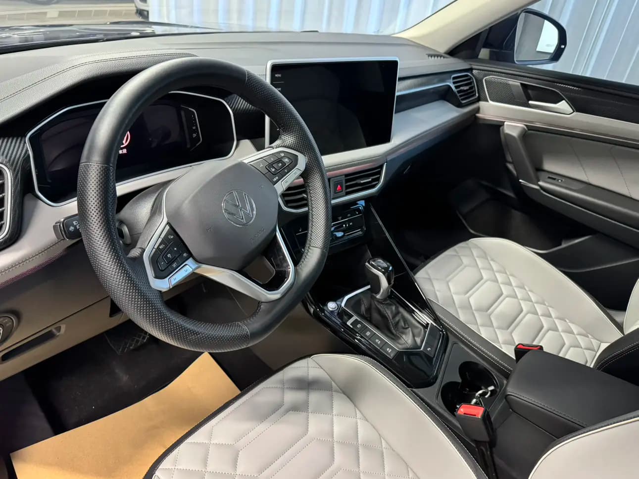 Volkswagen Tayron 2022 г. 44090 км. — фото 17