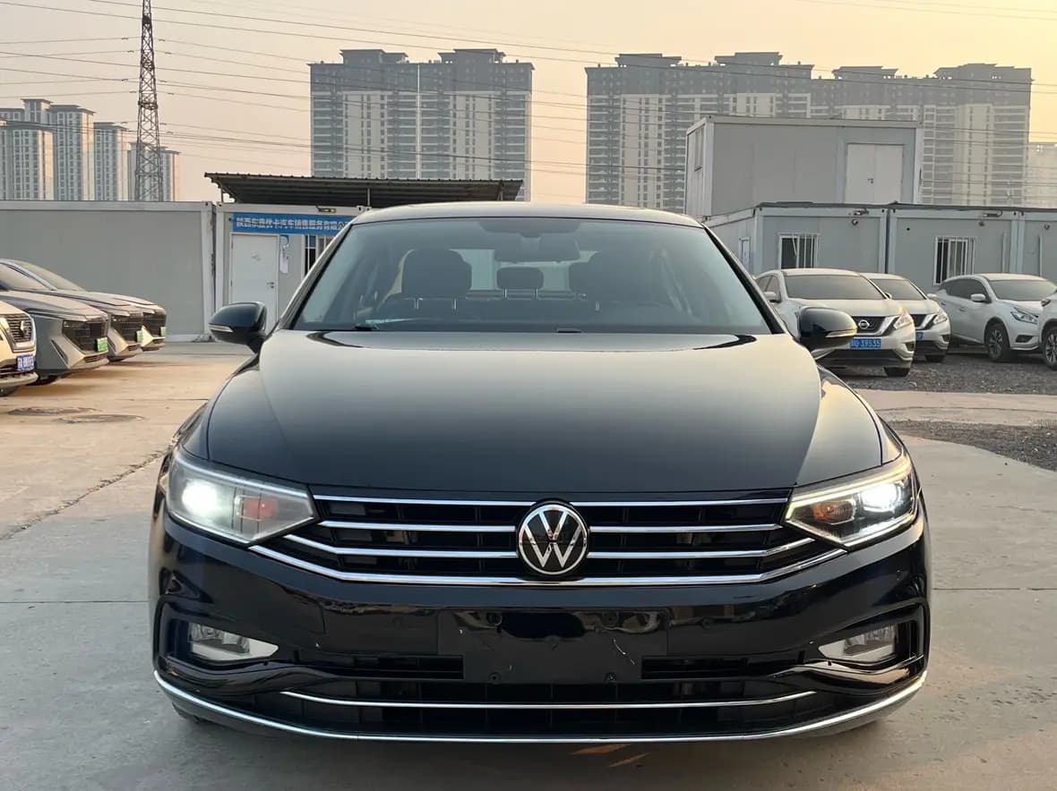 Volkswagen Magotan 2021 г. 69090 км. — фото 2