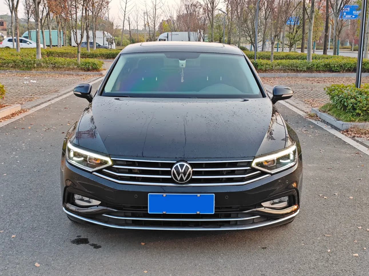 Volkswagen Magotan 2022 г. 73092 км. — фото 2
