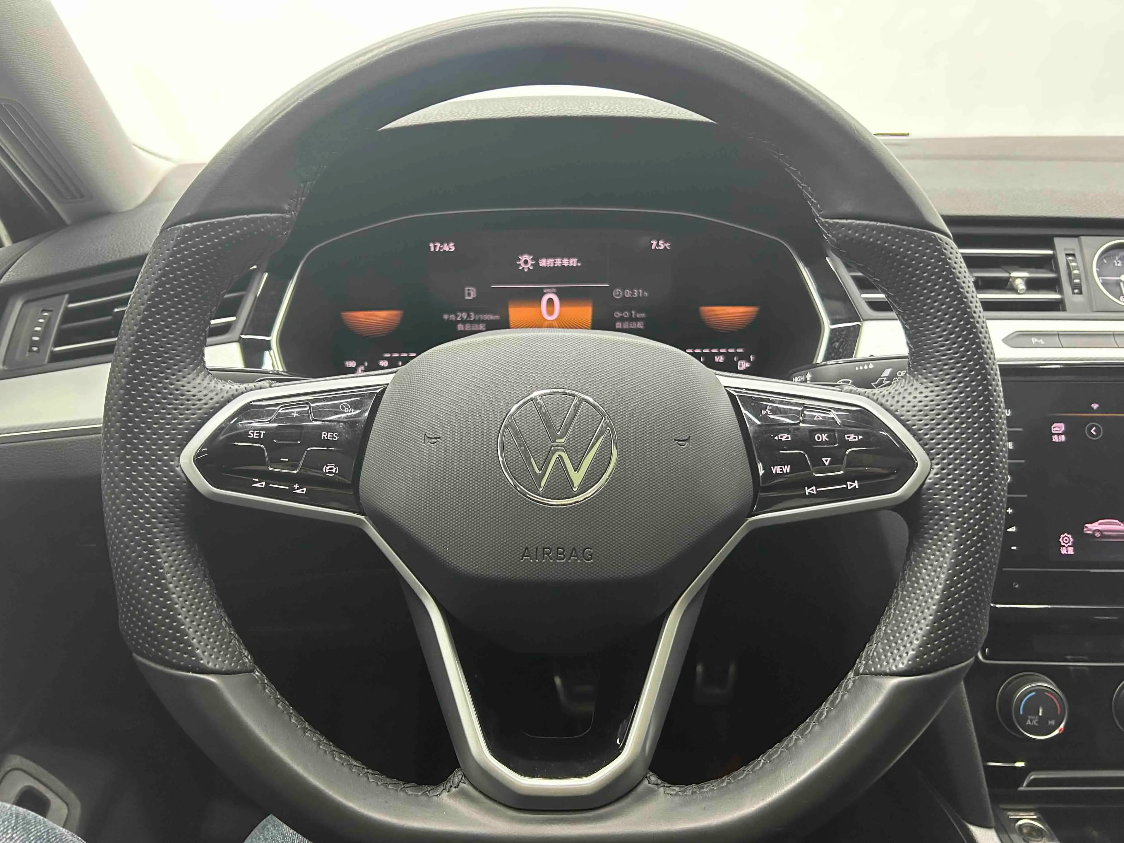 Volkswagen Magotan 2025 г. 25093 км. — фото 13