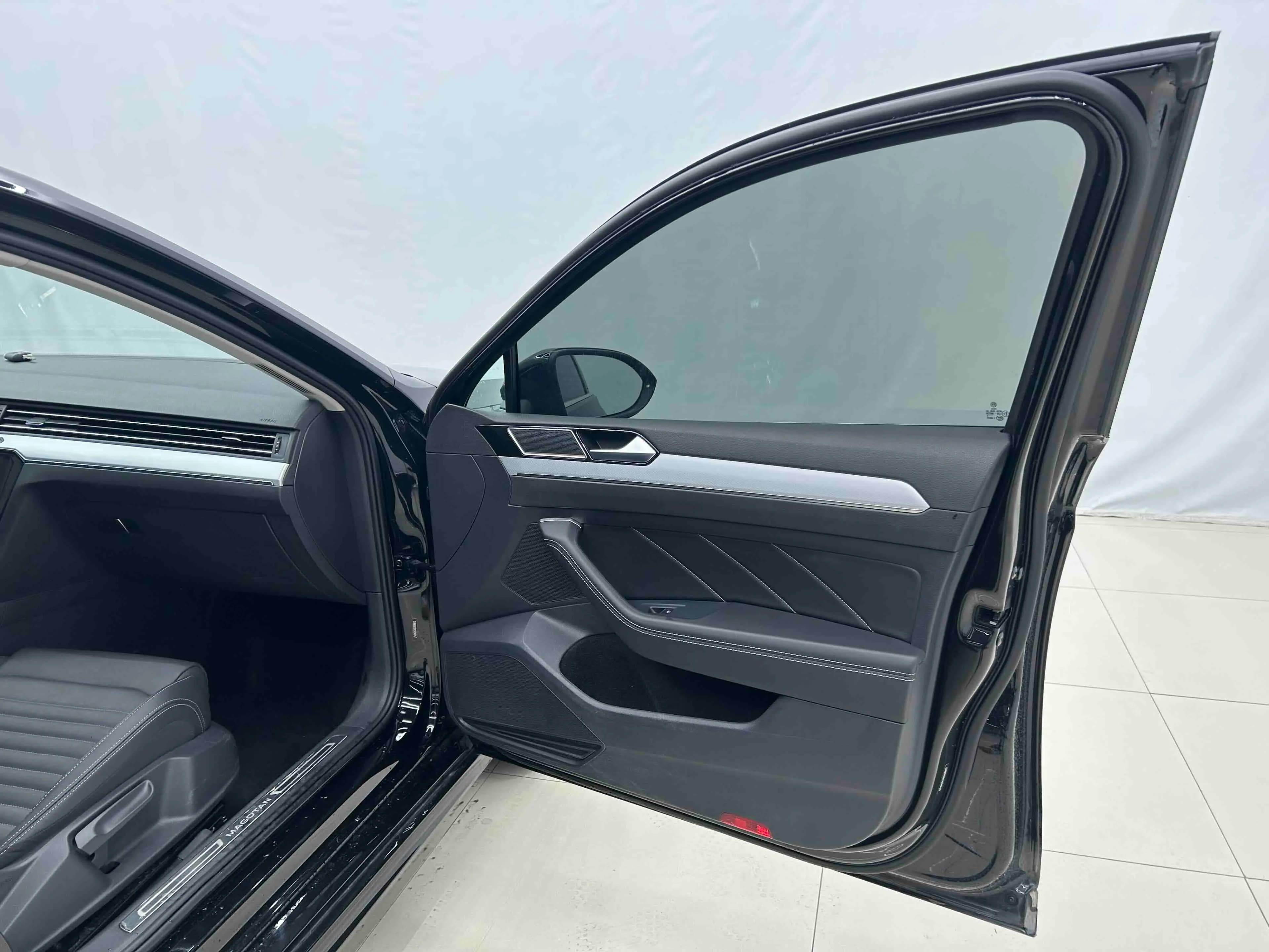 Volkswagen Magotan 2025 г. 25093 км. — фото 17