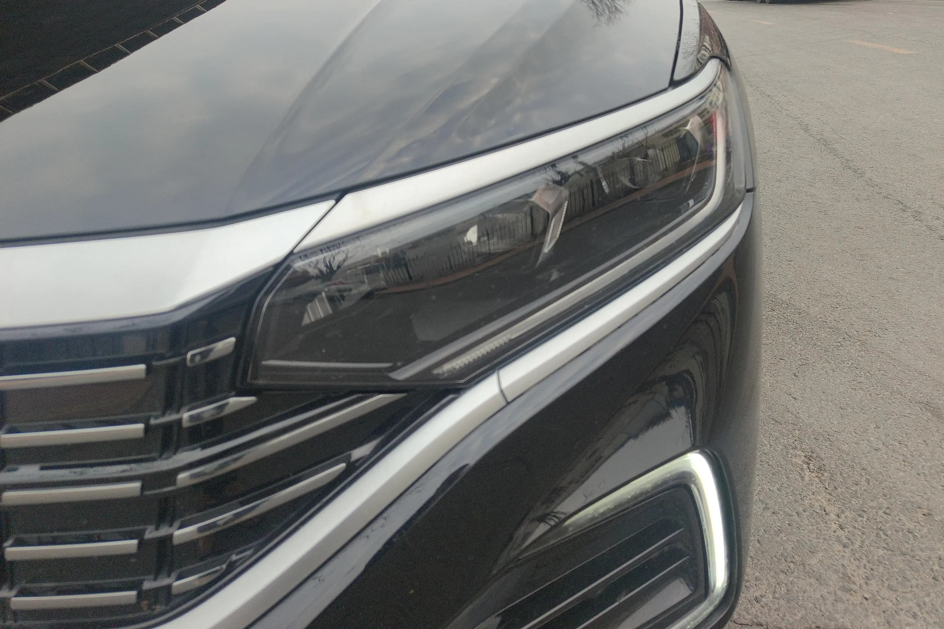 Volkswagen Passat PHEV 2023 г. 47800 км. — фото 5
