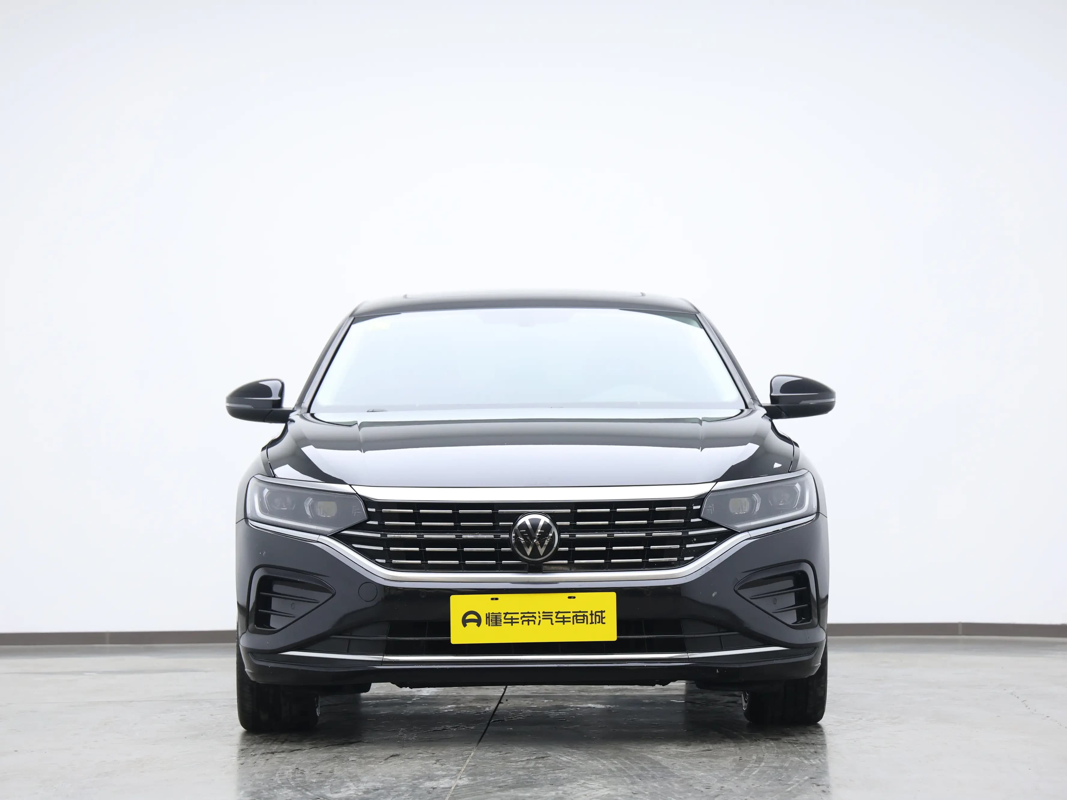 Volkswagen Passat 2022 г. 80803 км. — фото 2