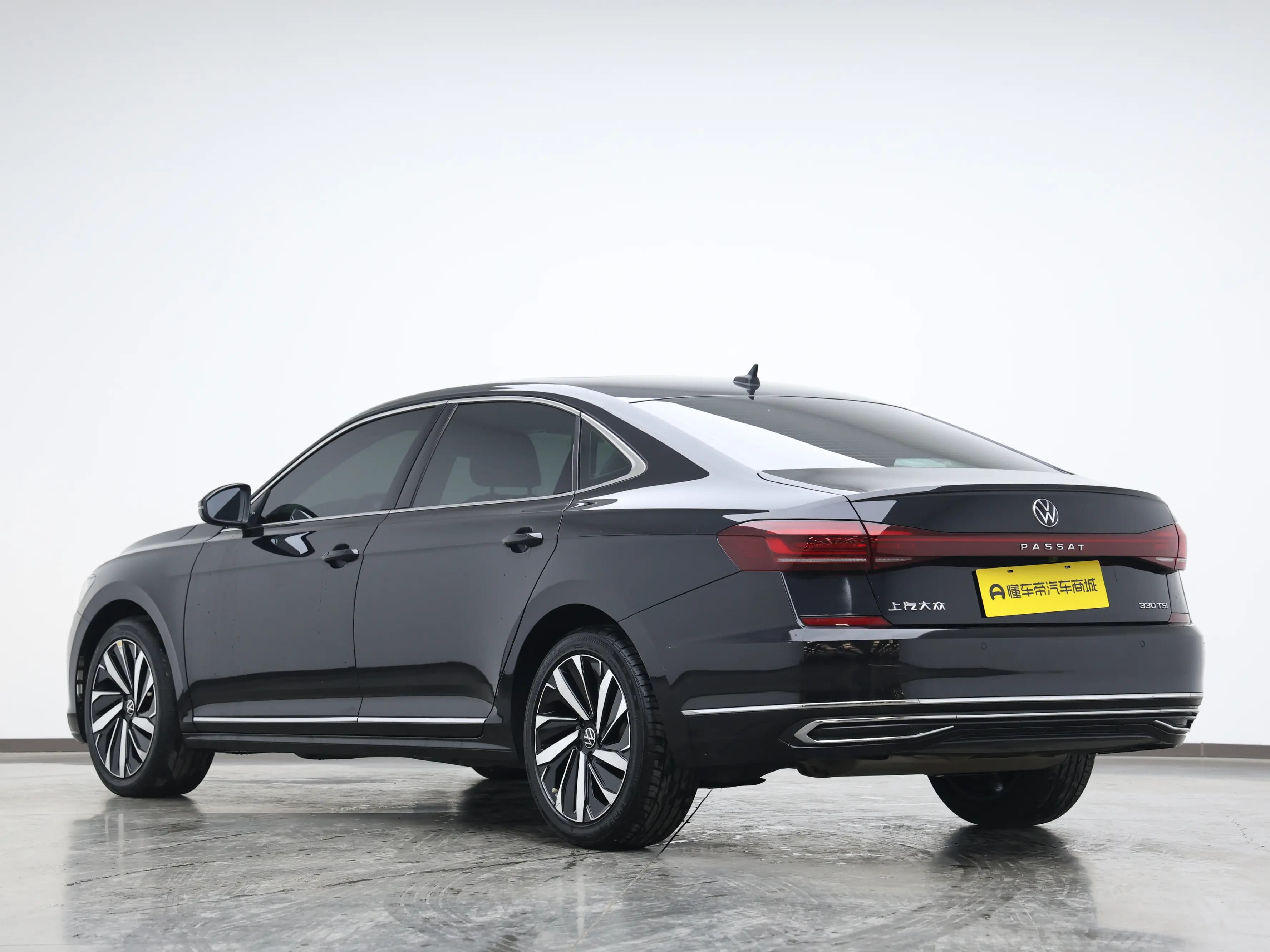 Volkswagen Passat 2022 г. 80803 км. — фото 5