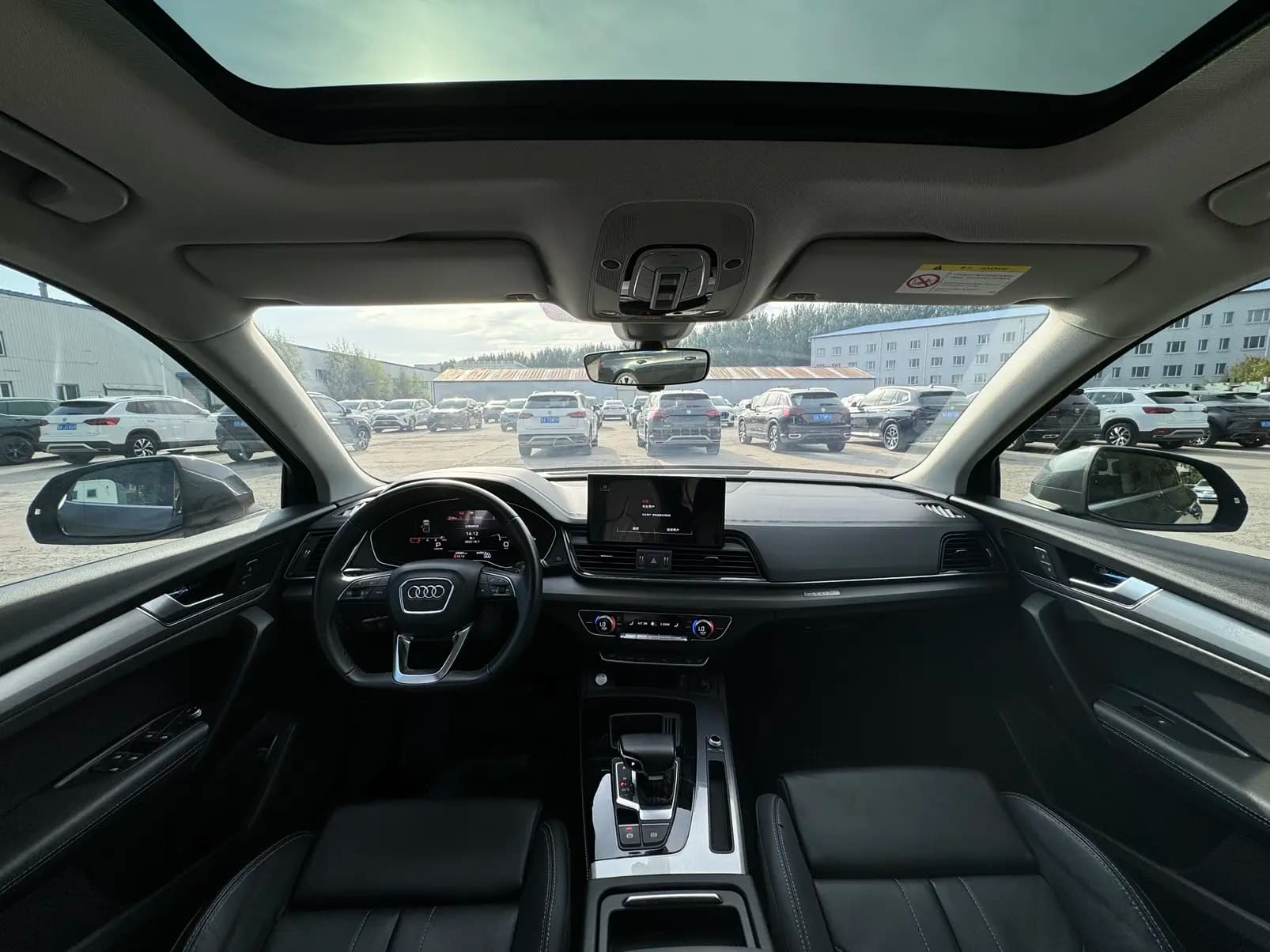 Audi Q5L 2022 г. 50032 км. — фото 19