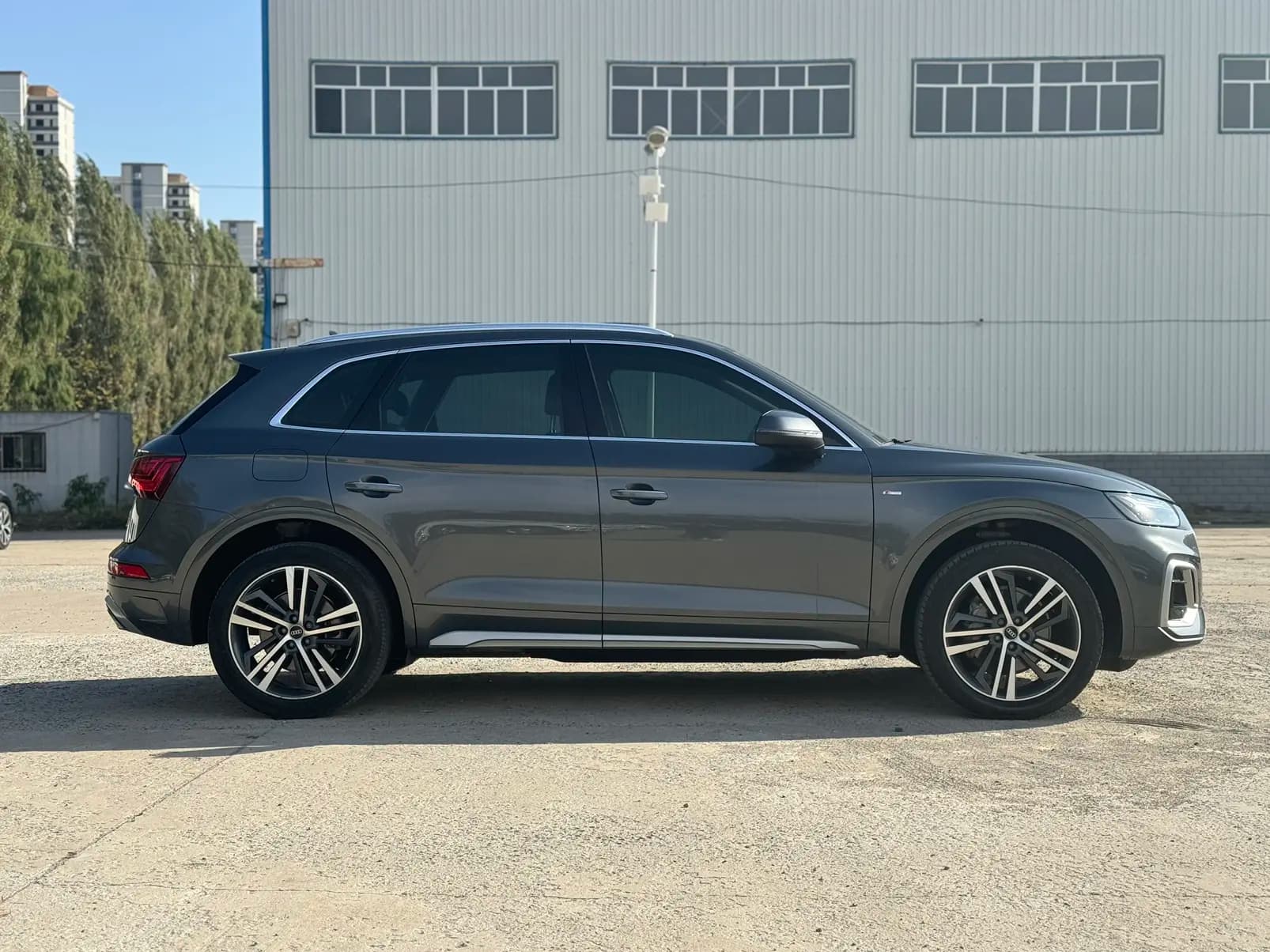 Audi Q5L 2022 г. 50032 км. — фото 8