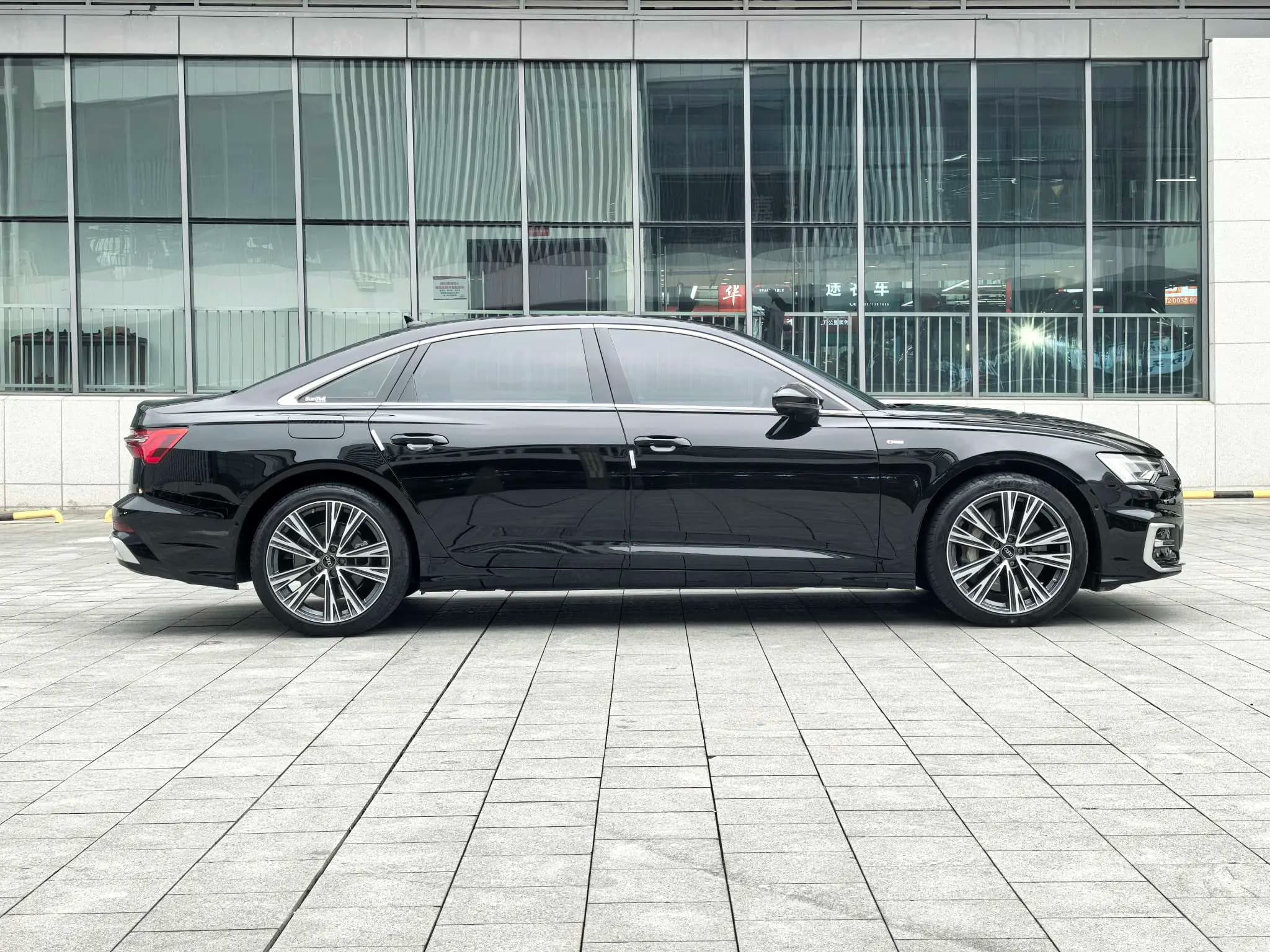 Audi A6L 2024 г. 30104 км. — фото 7