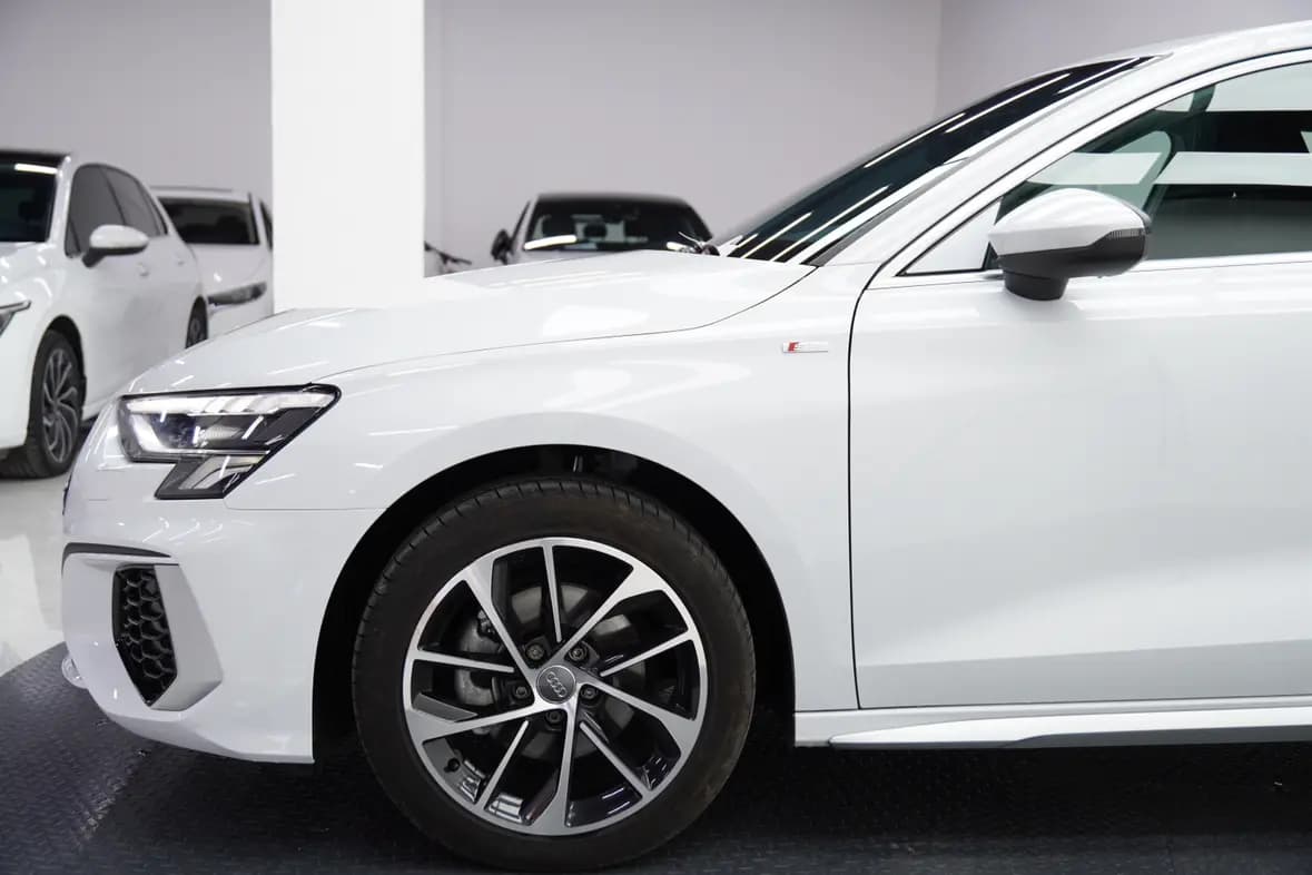 Audi A3 2021 г. 34105 км. — фото 10