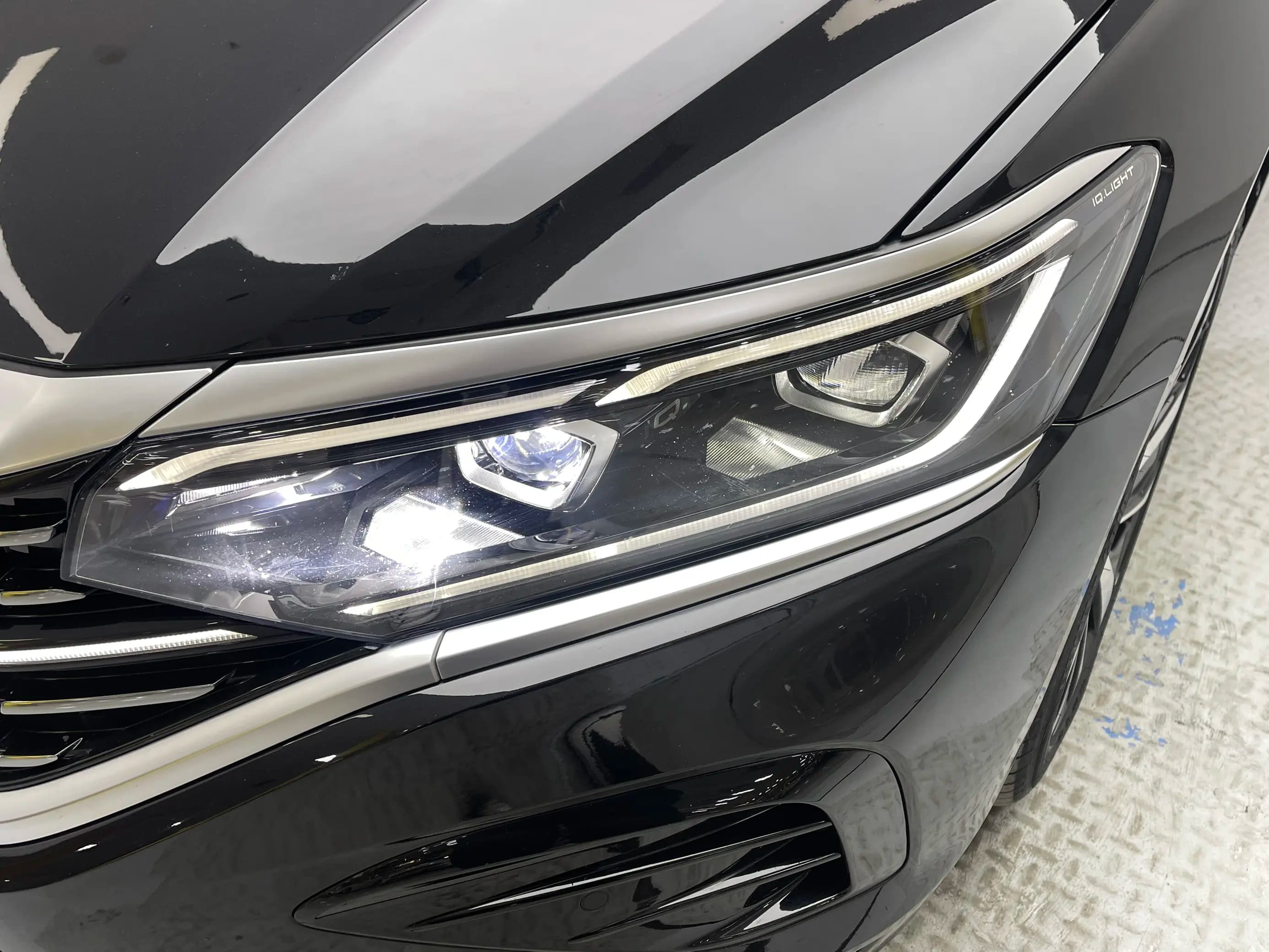 Volkswagen Passat 2023 г. 43304 км. — фото 12