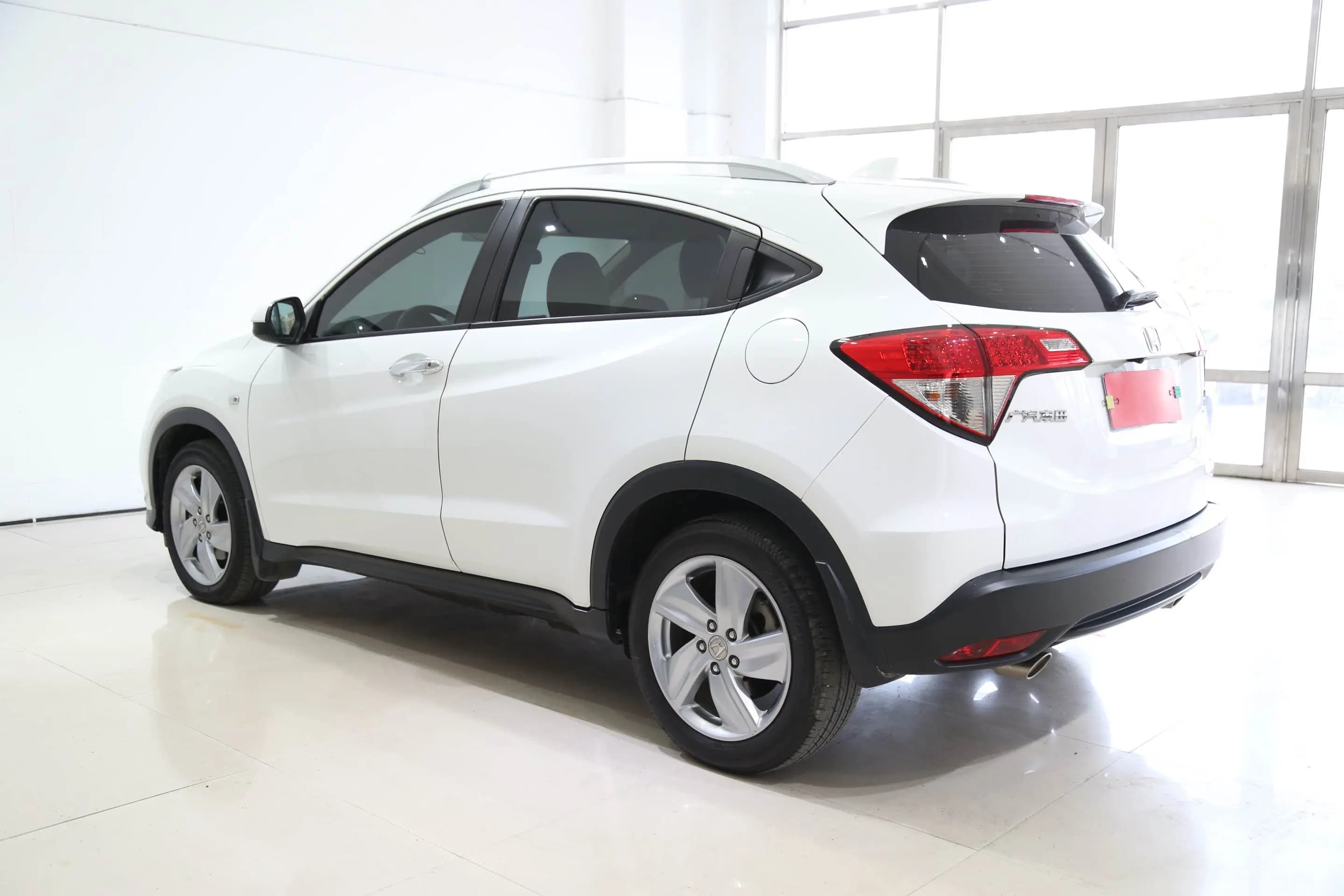 Honda Vezel 2021 г. 29069 км. — фото 4