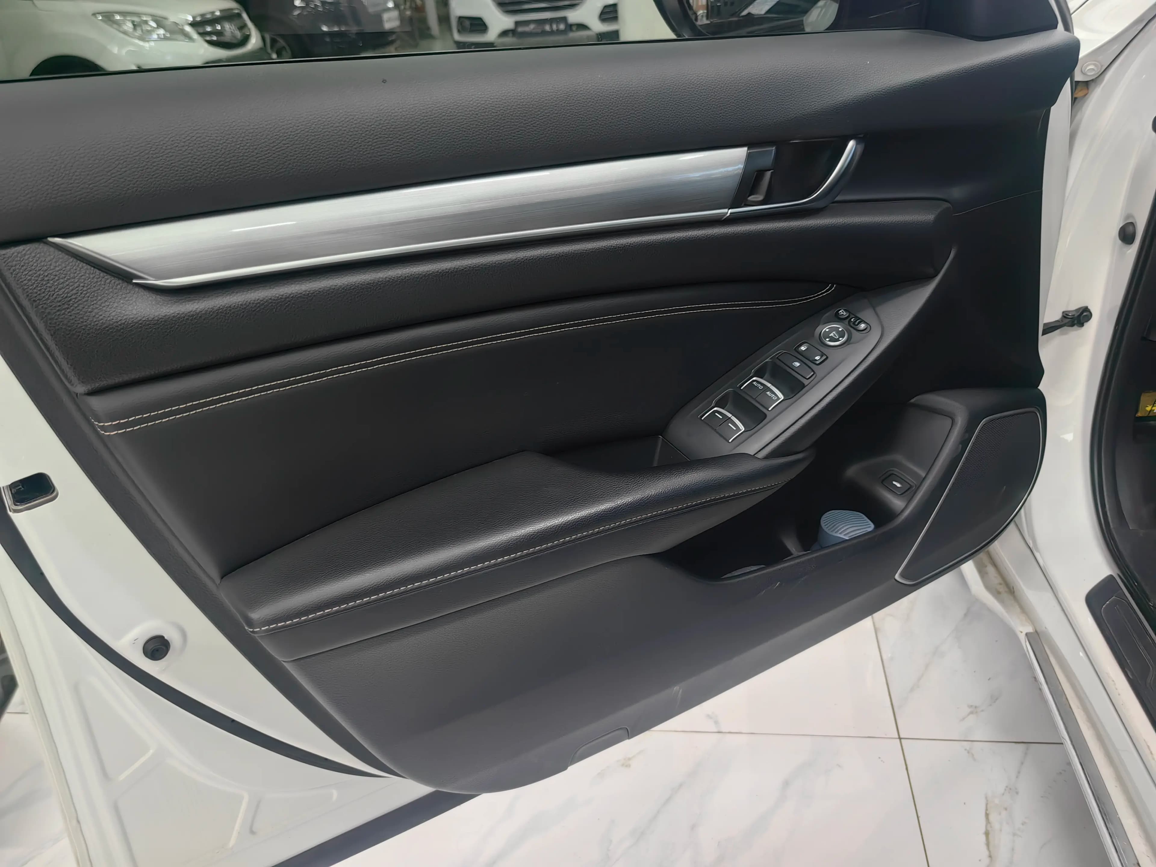 Honda Inspire 2021 г. 102114 км. — фото 8