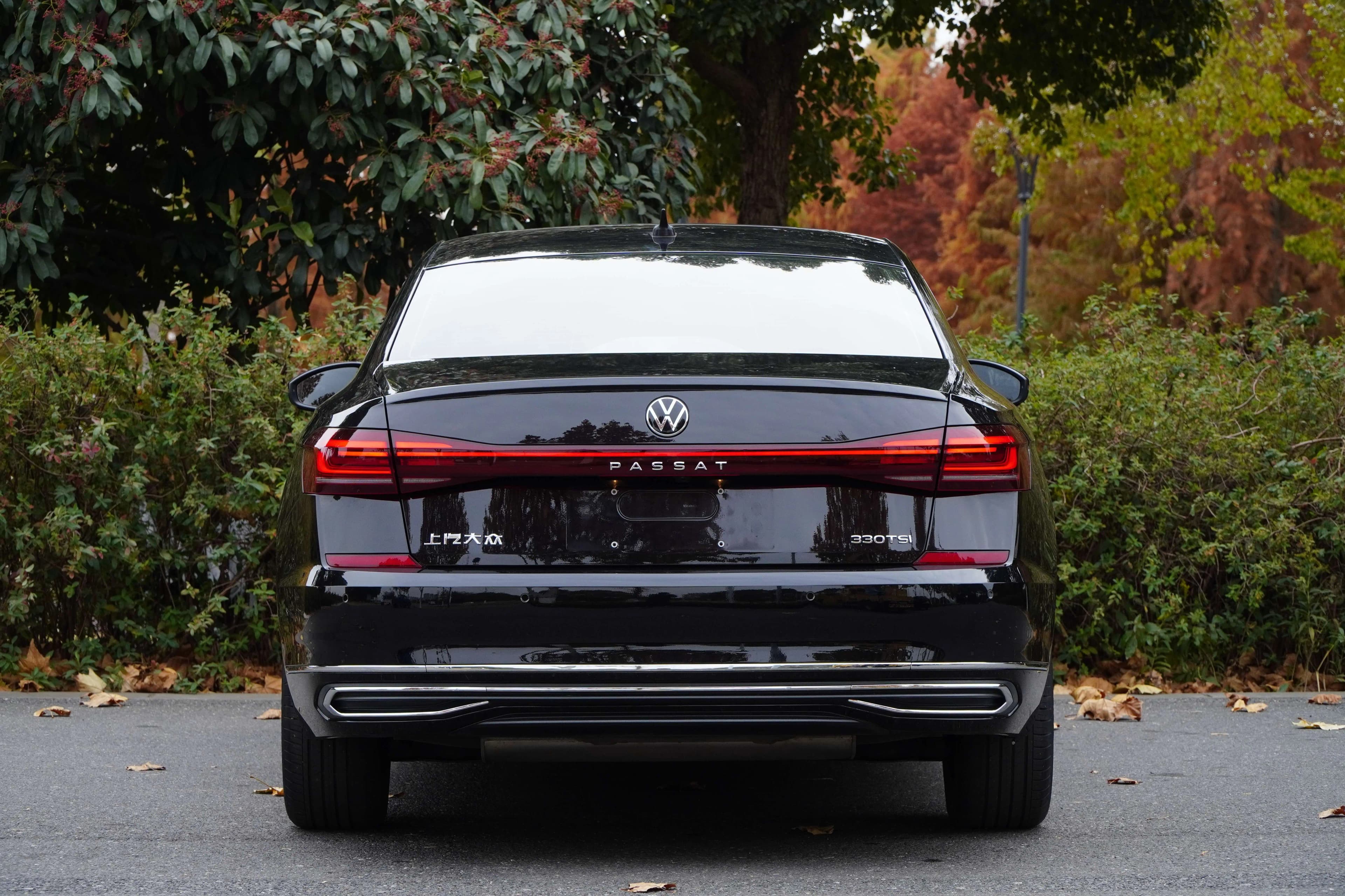 Volkswagen Passat 2021 г. 61006 км. — фото 5
